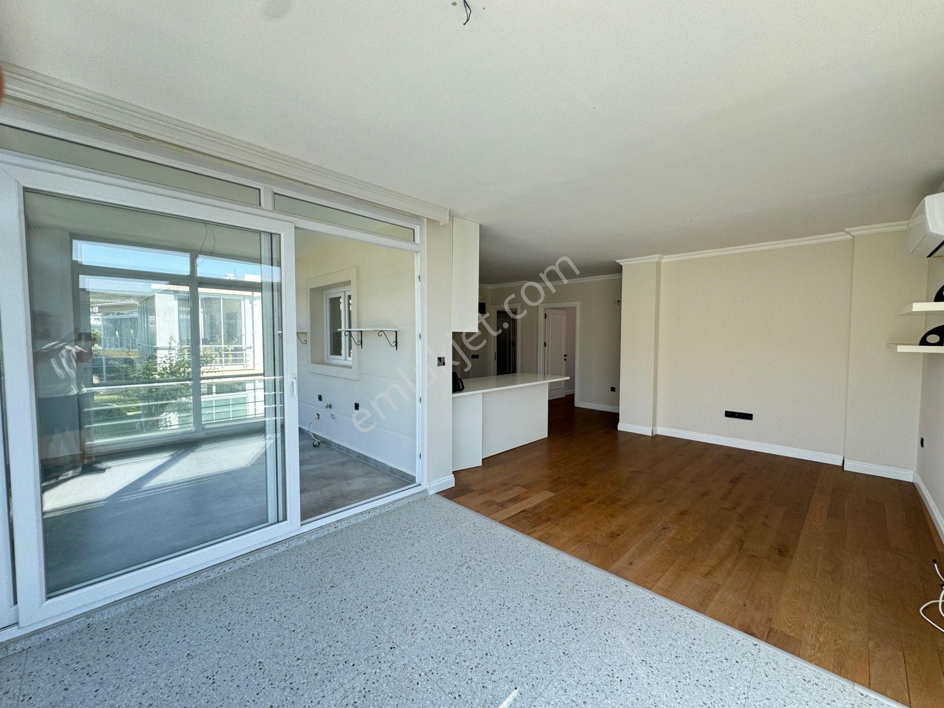 Agr Group'tan Konacık Merkez Satılık Düz Ayak 3+1 Daire - Görsel 10