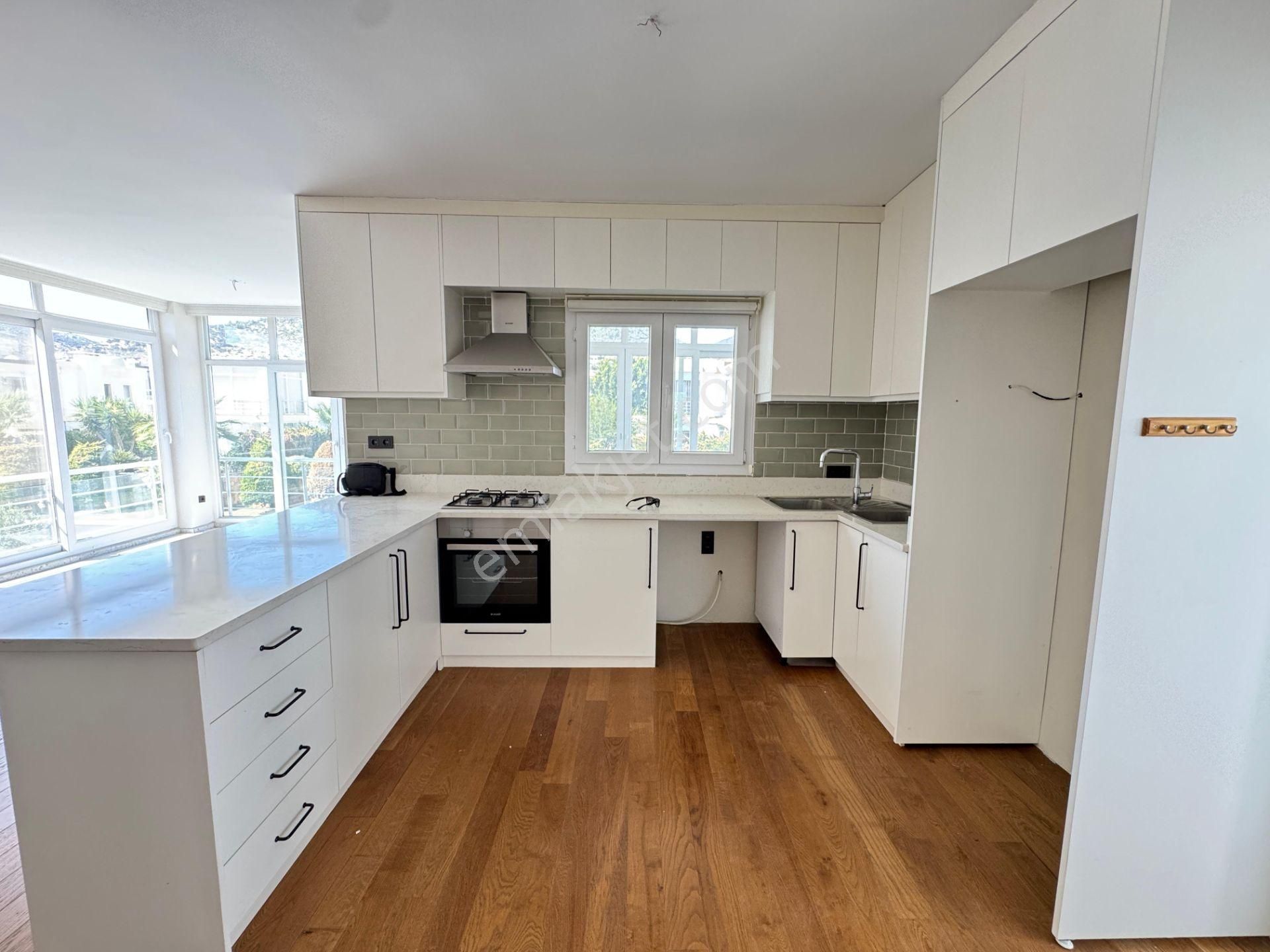 Agr Group'tan Konacık Merkez Satılık Düz Ayak 3+1 Daire - Görsel 14