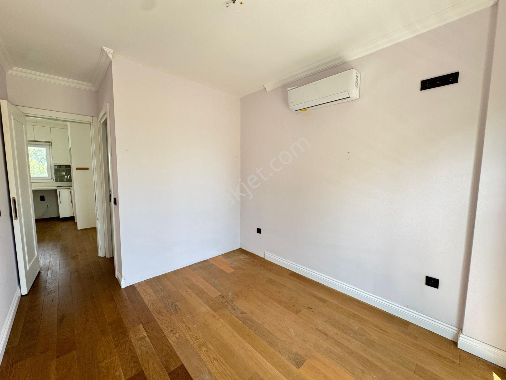 Agr Group'tan Konacık Merkez Satılık Düz Ayak 3+1 Daire - Görsel 22