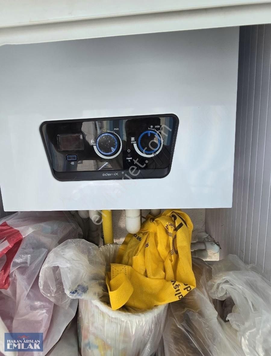 Kütükçü Mh. 115 M² Ebeveyn Banyolu 2+1 Daire