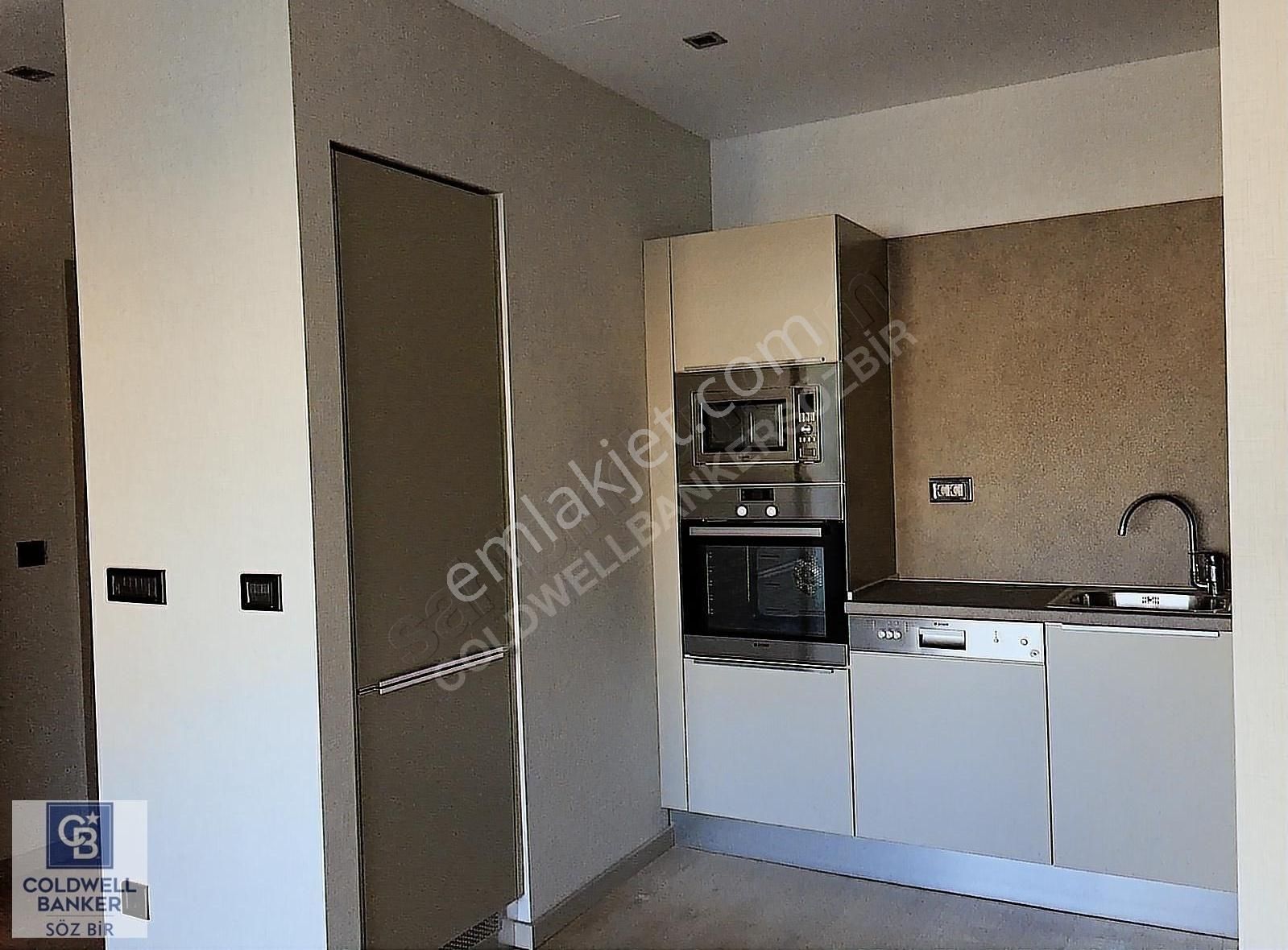 Ümraniye Saray Mahallesi Antasya Residence Da Satılık 2+1 Daire