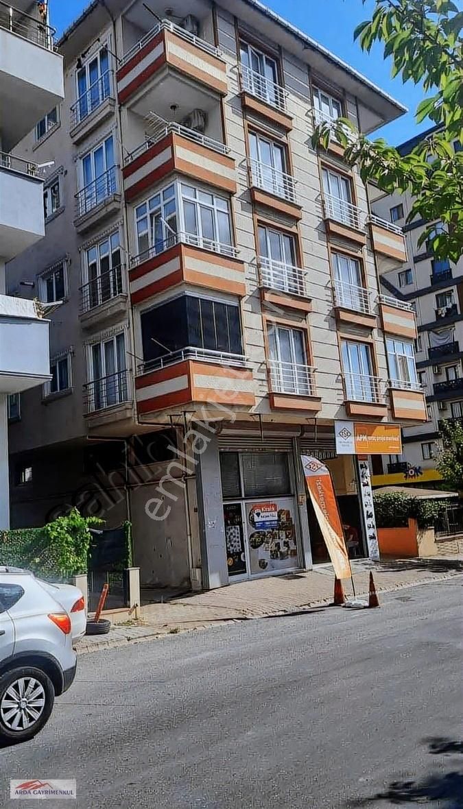 İnkılap Mh. Cadde Üzeri Ara Kat Güzel Konum Kiralık 2+1 Daire