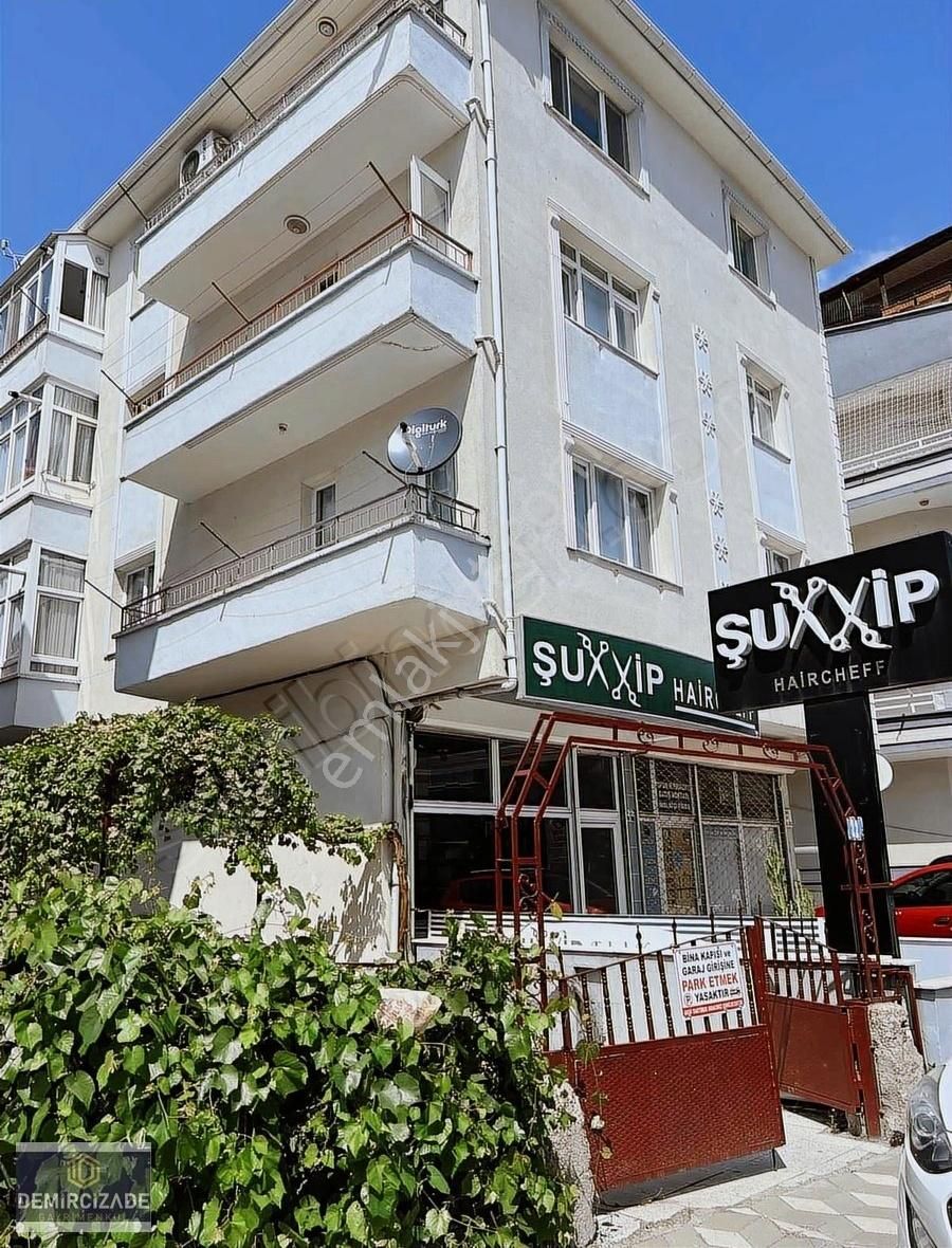 Demircizadem'den 3+1 Emirler Merkezde Kiralık Daire