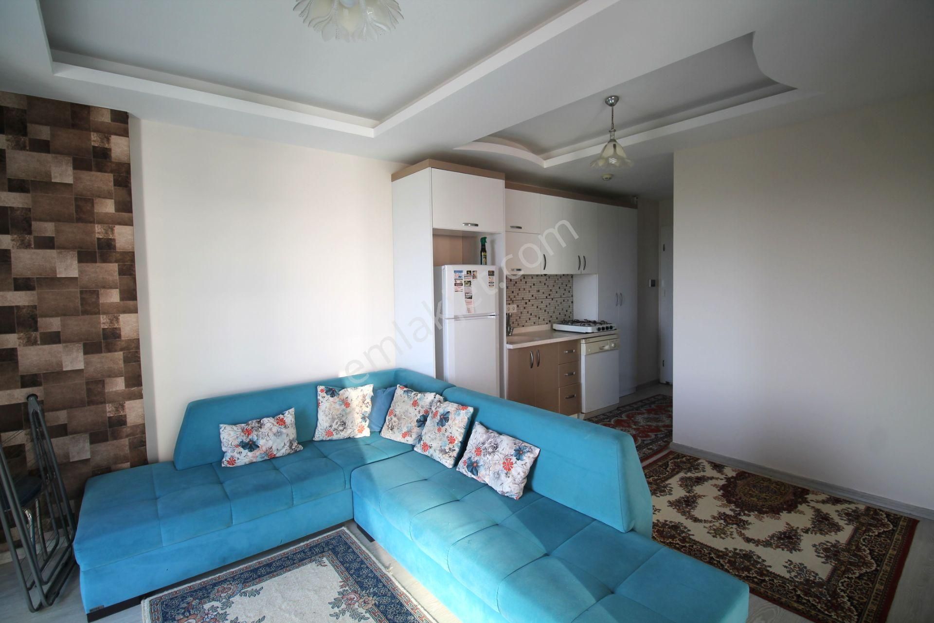 Retro’dan Full Konsept Sitede Eşyalı Kiralık Geniş 1+1