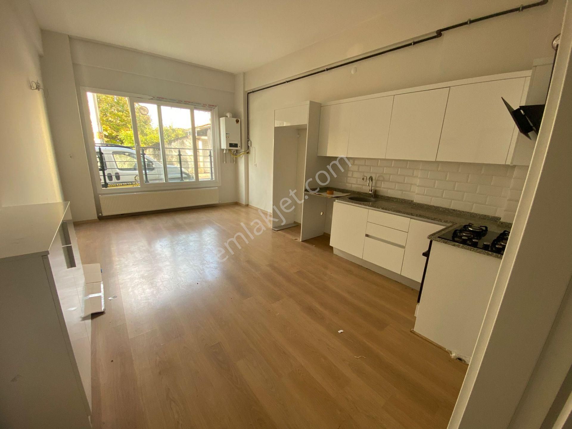 Buca Çamlık Mah.de Uçanyol Kavşağı Yakını 1+1 55m2 Dgazlı Temiz Kiralık Daire - Görsel 2