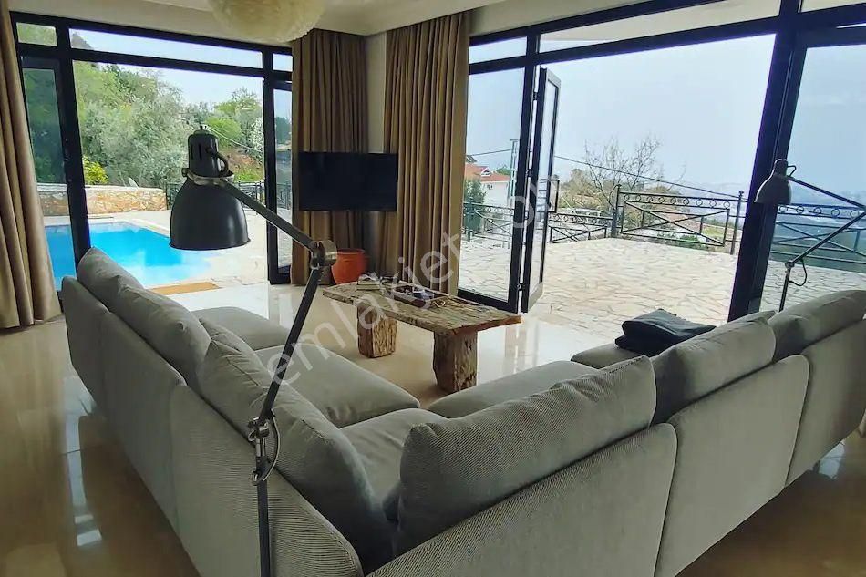 Alanya Kestel Yaylalı Mah.full Eşyalı Satılık 3+1 Müstakil Villa - Görsel 4