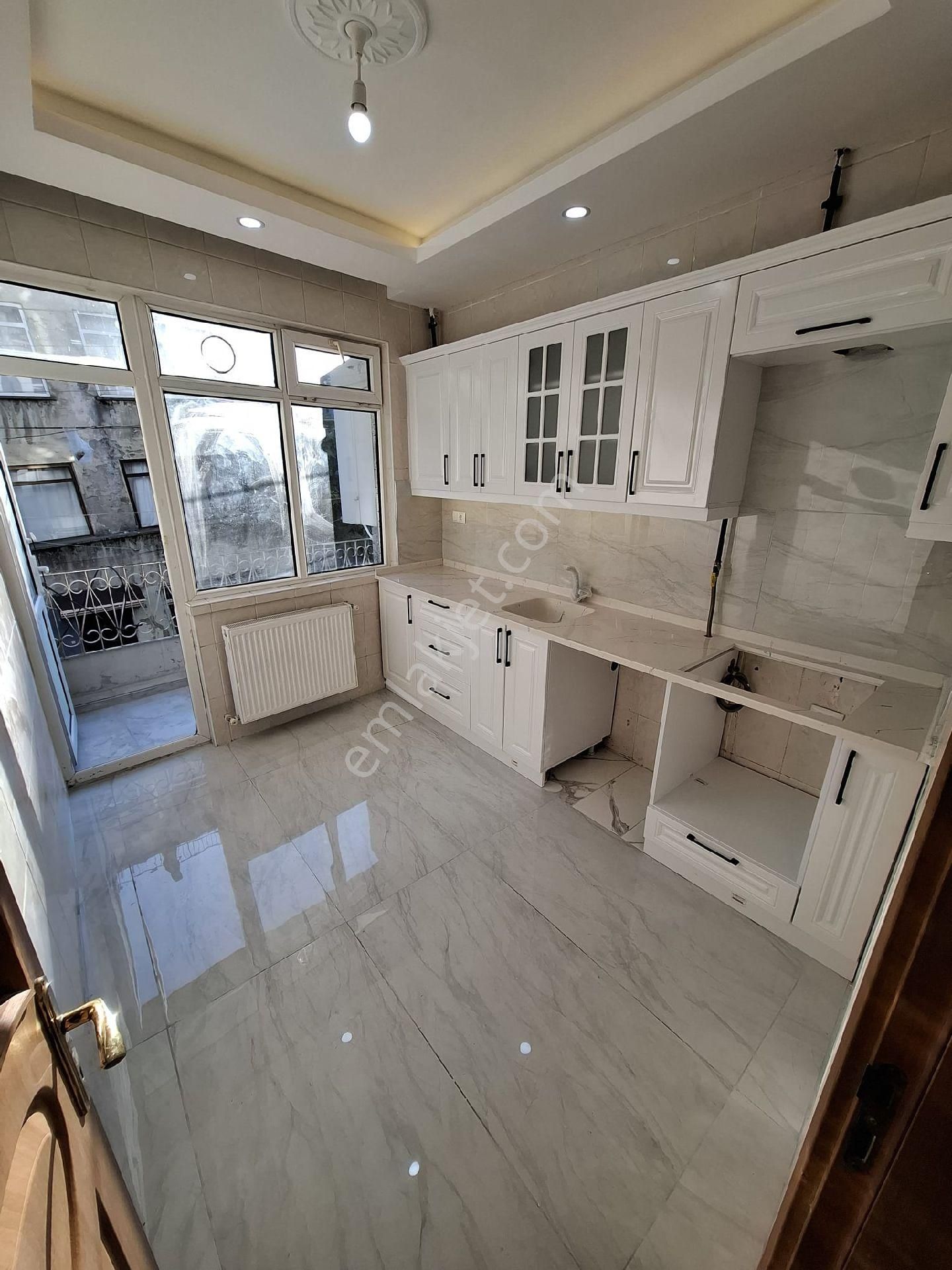 Rekoor Emlaktan Saitbey Mh.masrafsız 2+1 Satılık Daire