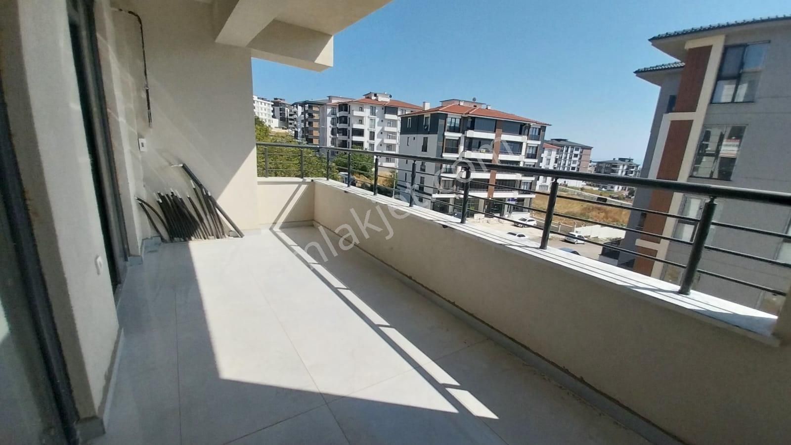 Ekşioğlu 'dan Tekirdağ Süleymanpaşa Atatürk Mahallesi Satılık Daire 3+1 - Görsel 13