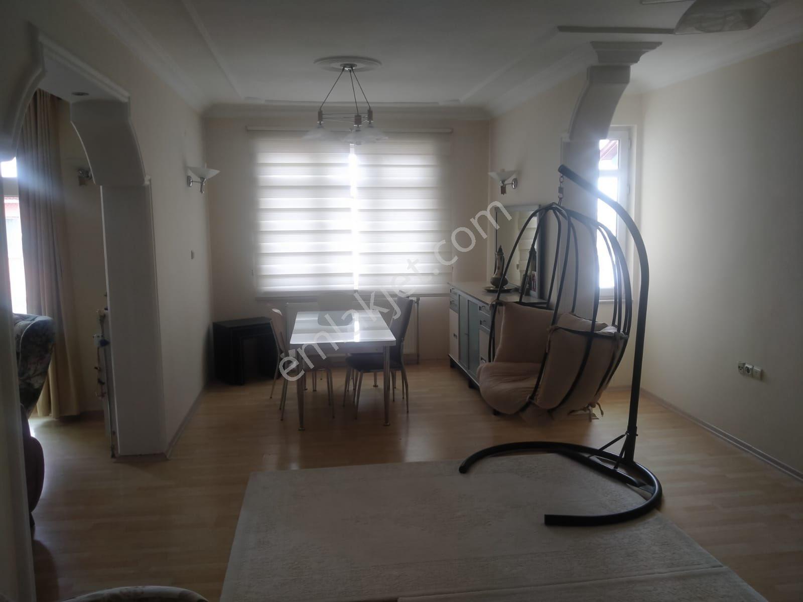 Arkadaş Emlaktan Yüzüncü Yıl Caddesinde 5+2 Satılık Dublex Daire - Görsel 16