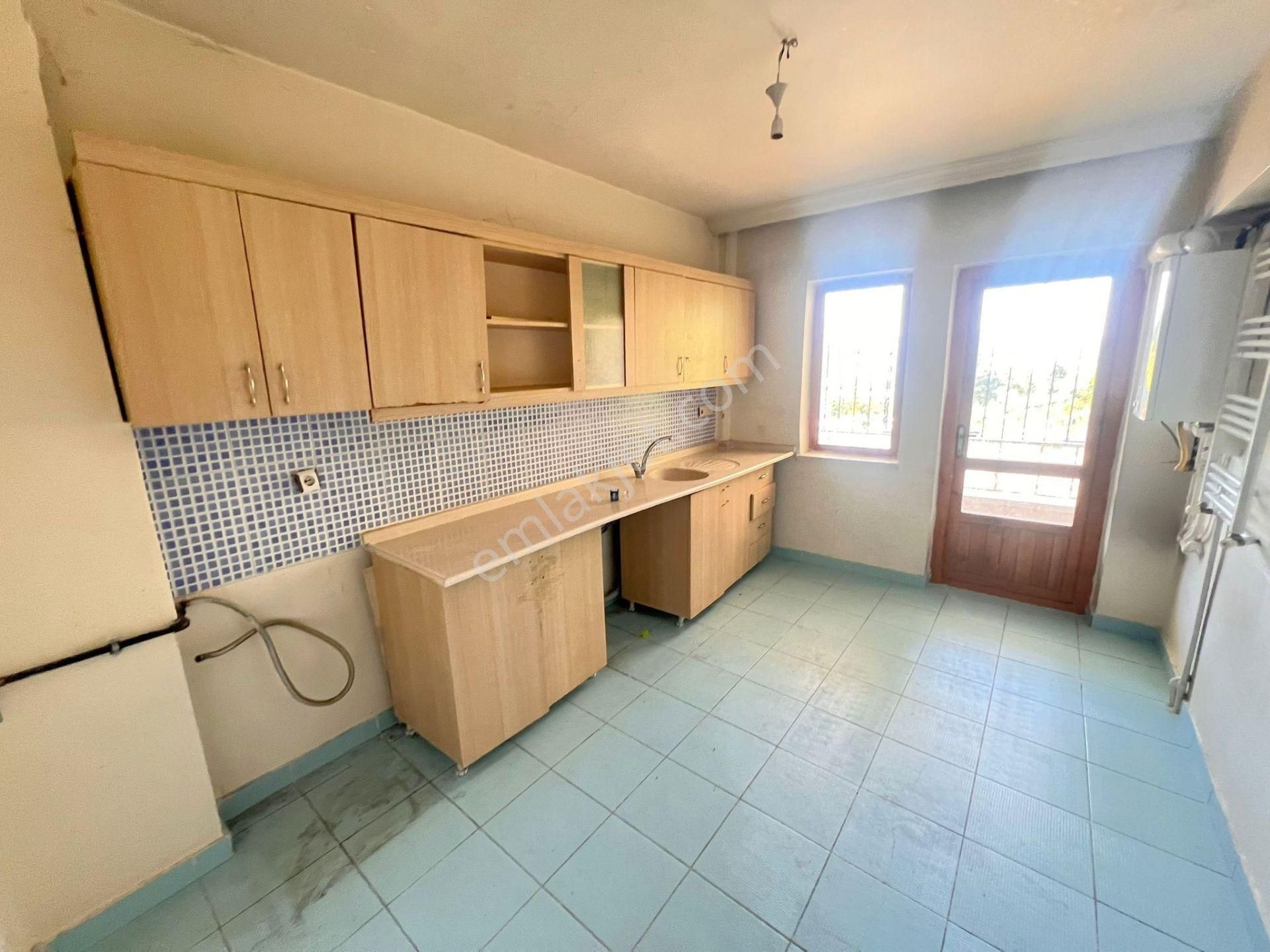 Şafak'tan Günsazak Cd Üzeri 3+1 Bağımsız Salon Asansörlü 1.katta - Görsel 5