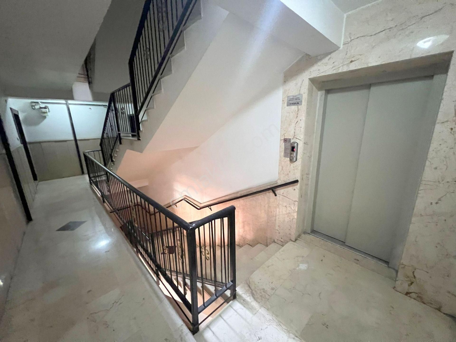 Şafak'tan Günsazak Cd Üzeri 3+1 Bağımsız Salon Asansörlü 1.katta - Görsel 27
