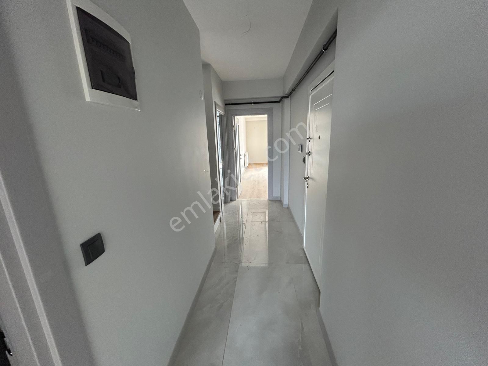 Üsküdar Fıstıkağacı Kısmi Deniz Manzaralı 3+2 Dubleks Daire - Görsel 9