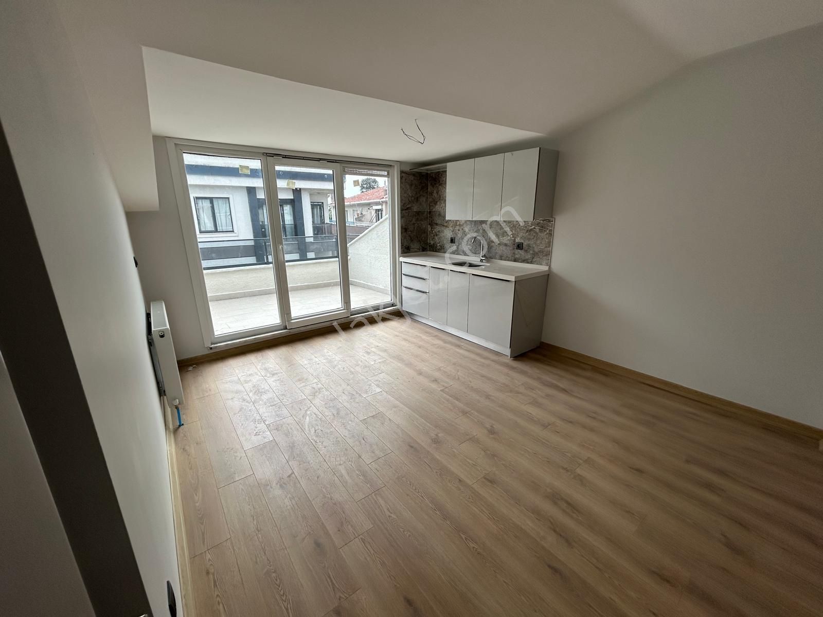 Üsküdar Fıstıkağacı Kısmi Deniz Manzaralı 3+2 Dubleks Daire - Görsel 21