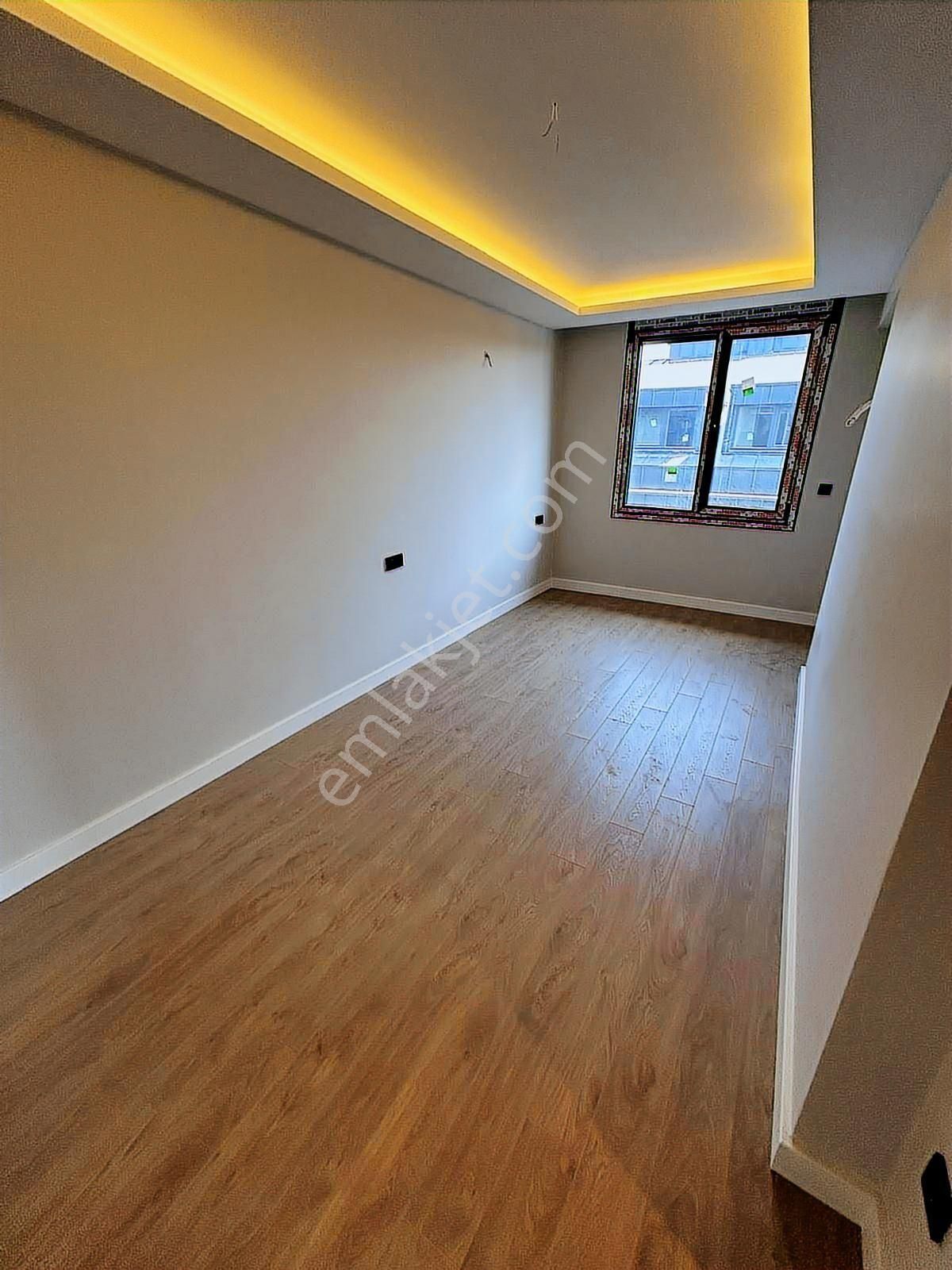 Altunizade Merkezi Konumda 3+2 Deniz Manzaralı Dubleks Daire - Görsel 16