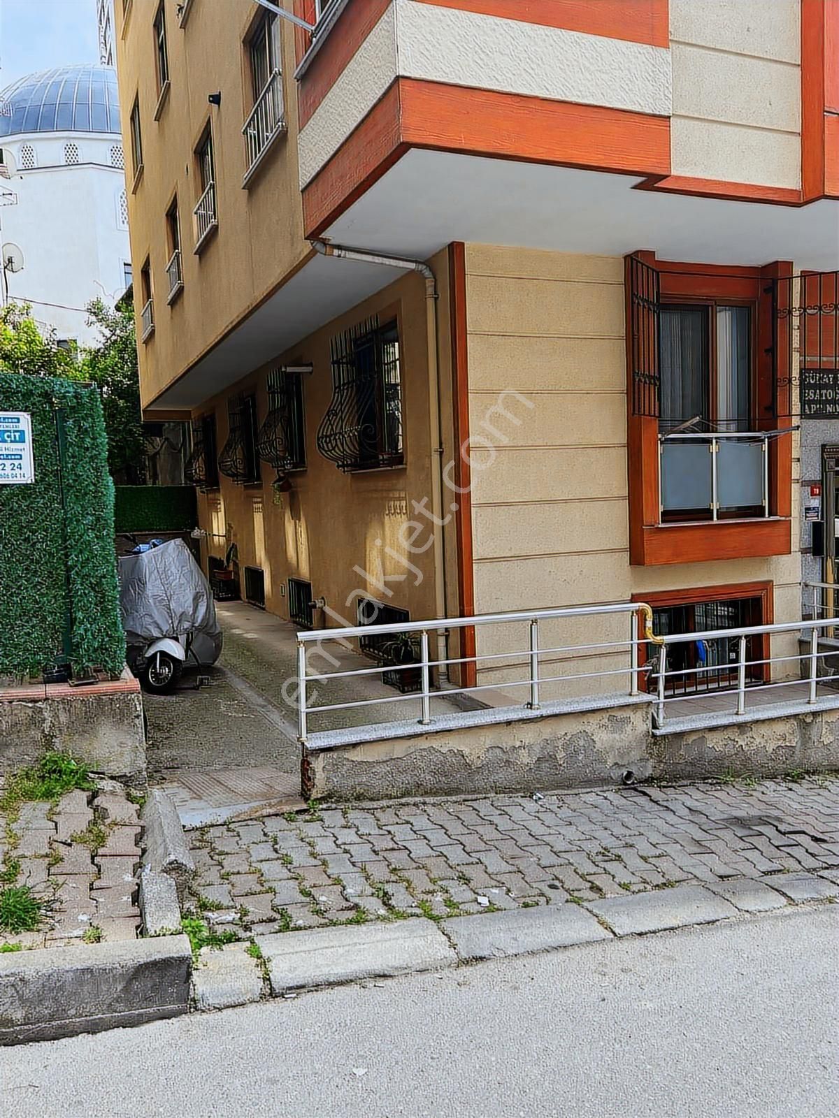 Ümraniye Armağanevler 2+1 Giriş Altı Satılık Daire - Görsel 11