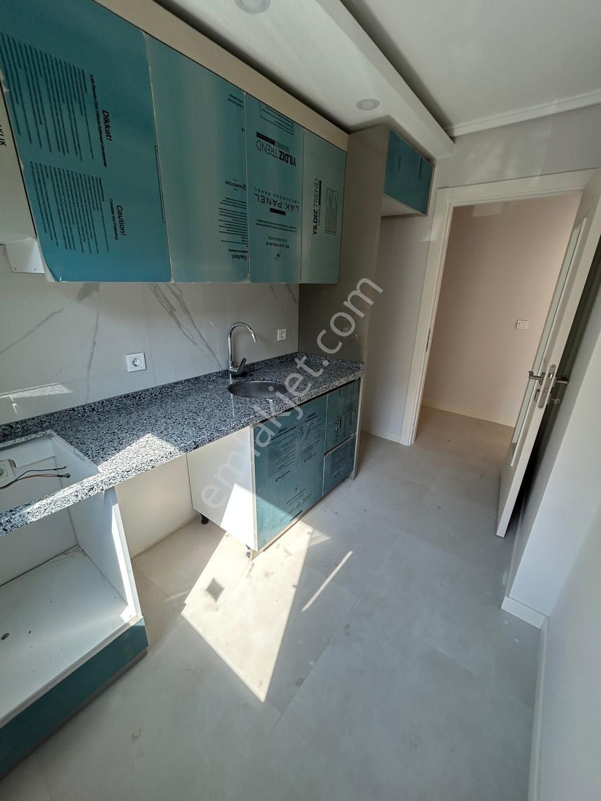 Üsküdar Nevçarşı Yanı 2+1 Otoparklı Sıfır Daire - Görsel 6