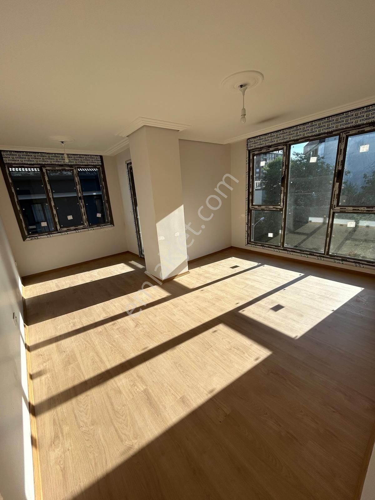 Üsküdar Nevçarşı Yanı 2+1 Otoparklı Sıfır Daire