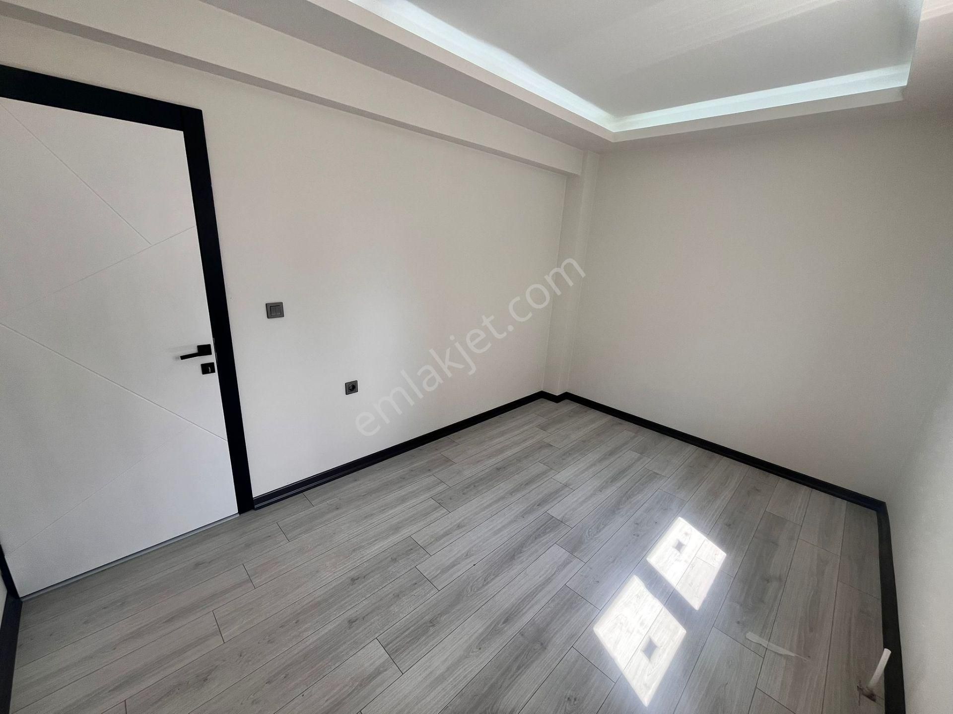 Battalgazi'de Kat Konumunda Sıfır 3+1 Kilerli Satılık Daire !! - Görsel 14