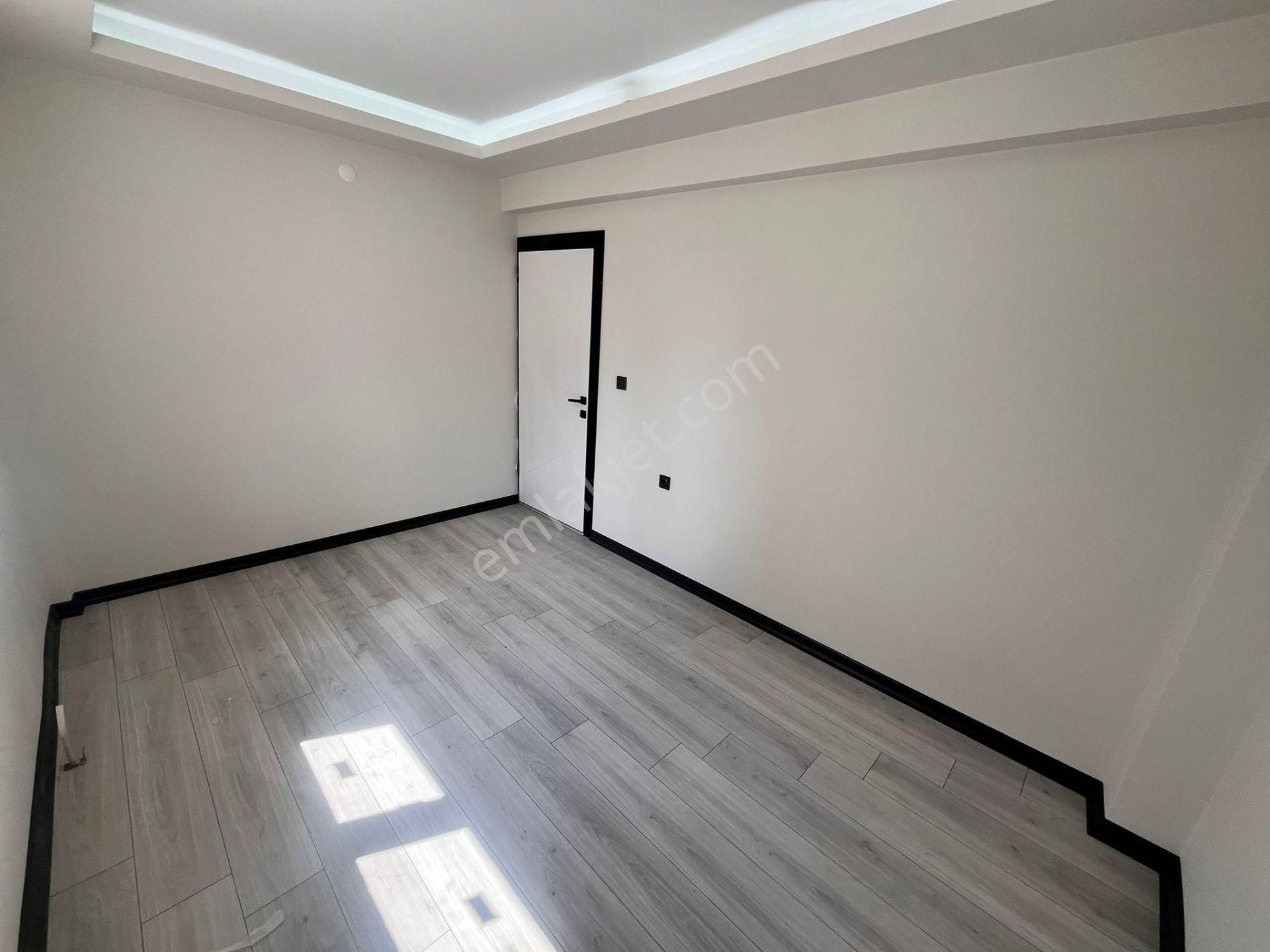 Battalgazi'de Kat Konumunda Sıfır 3+1 Kilerli Satılık Daire !! - Görsel 11