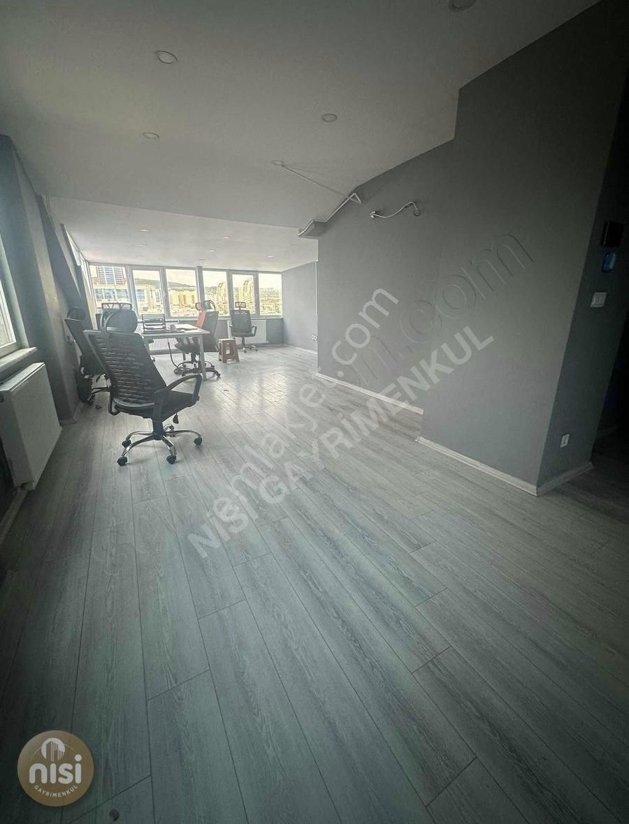 Anadolu Adliyesine Komşu Kiralık Ofis - Görsel 25