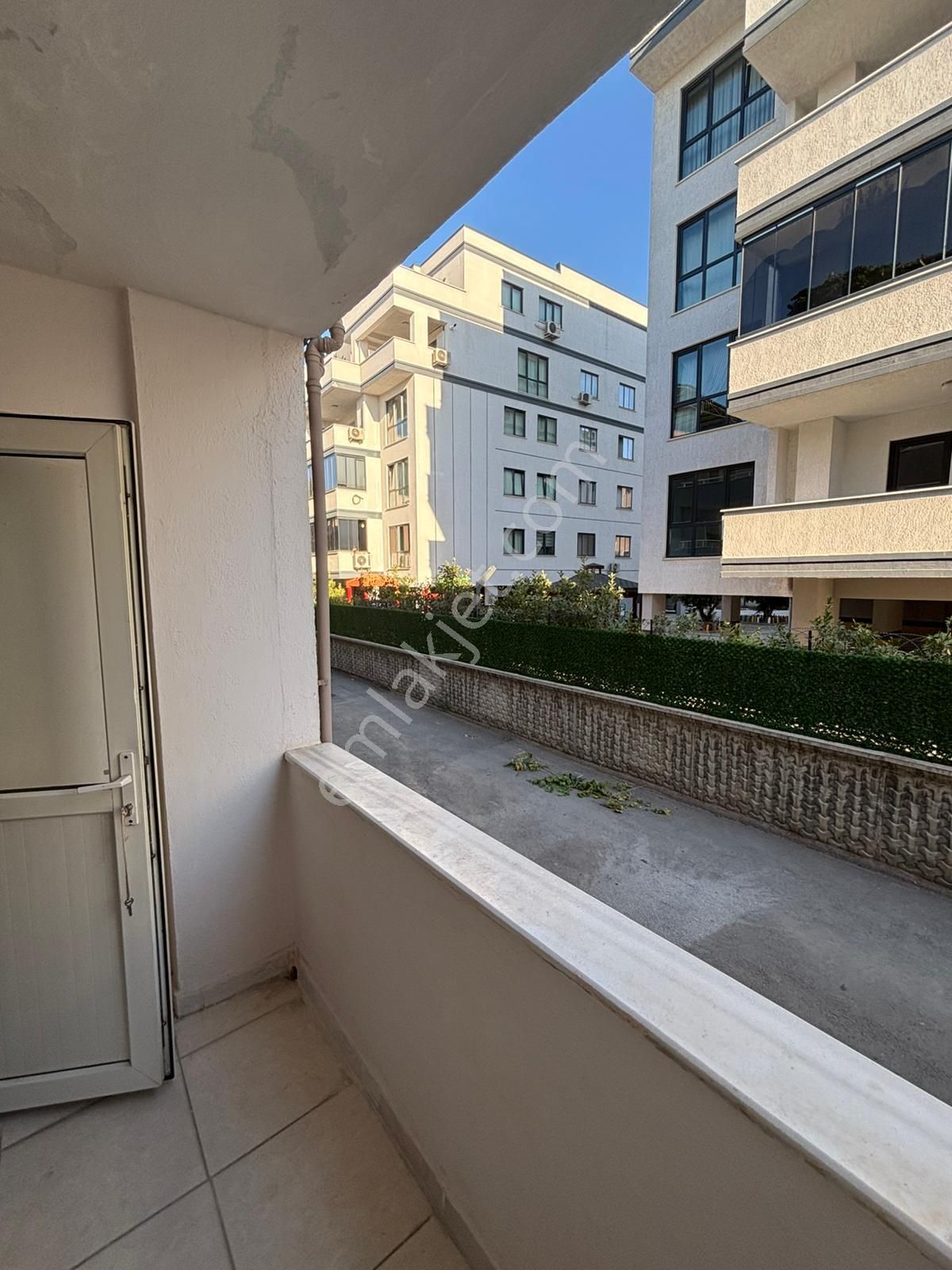 Sırameşelerin Kalbinde Kiralık 2+1 Daireler