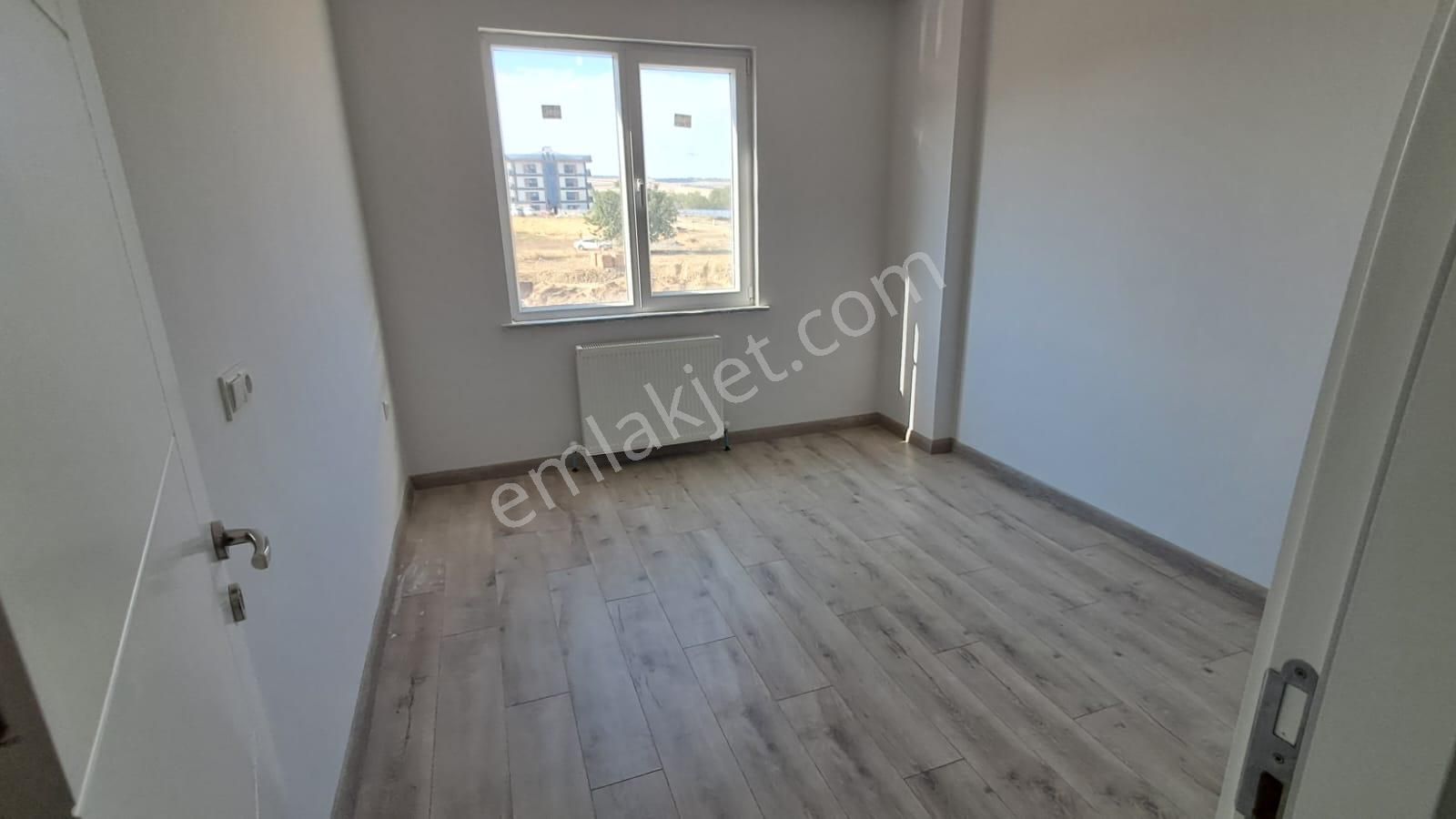 Ekşioğlu 'dan Tekirdağ Süleymanpaşa Atatürk Mah Havuzlu Satılık Daire 3+1 - Görsel 5