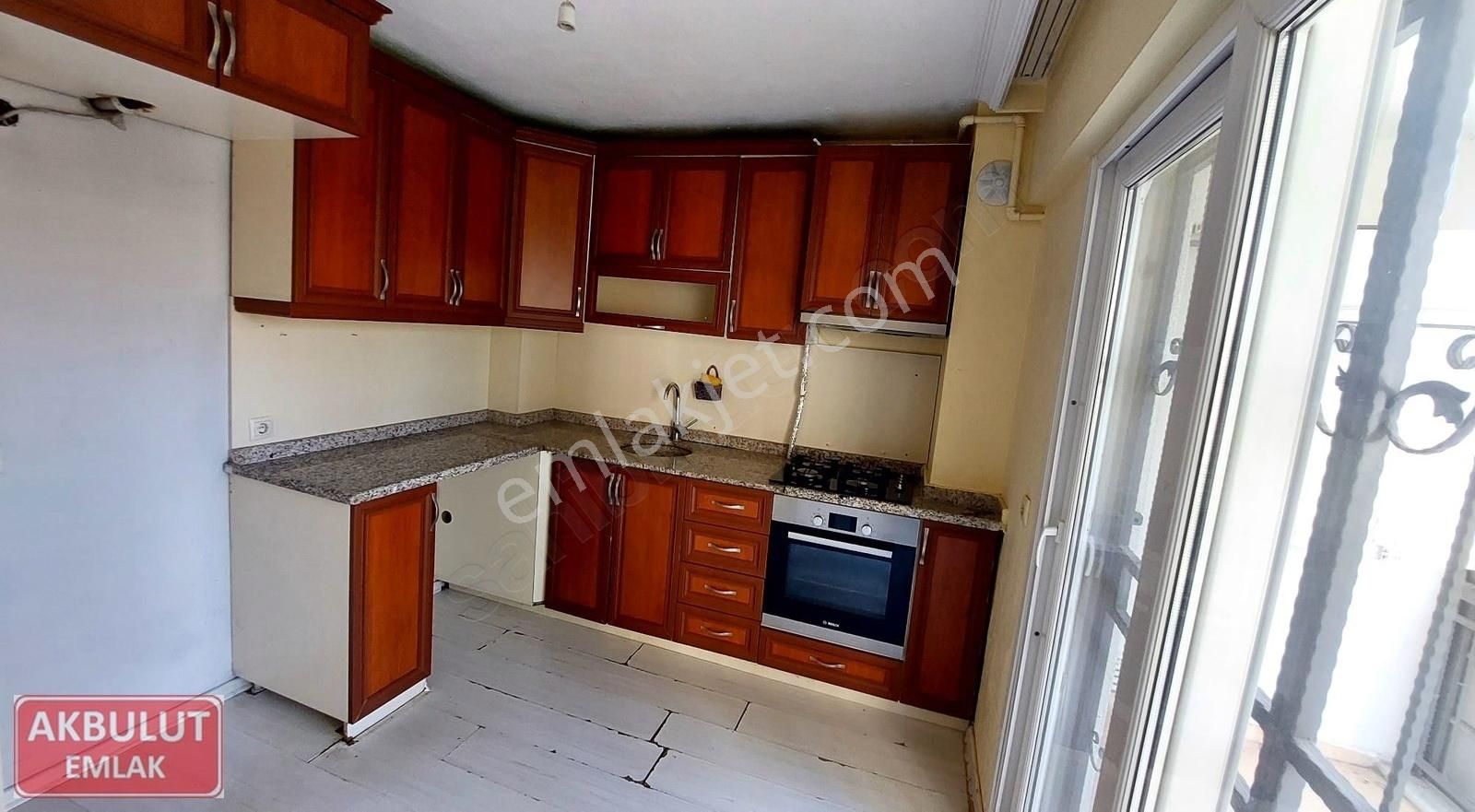 Akbulut Emlak'tan 3+1 Doğalgazlı Kiralık Daire