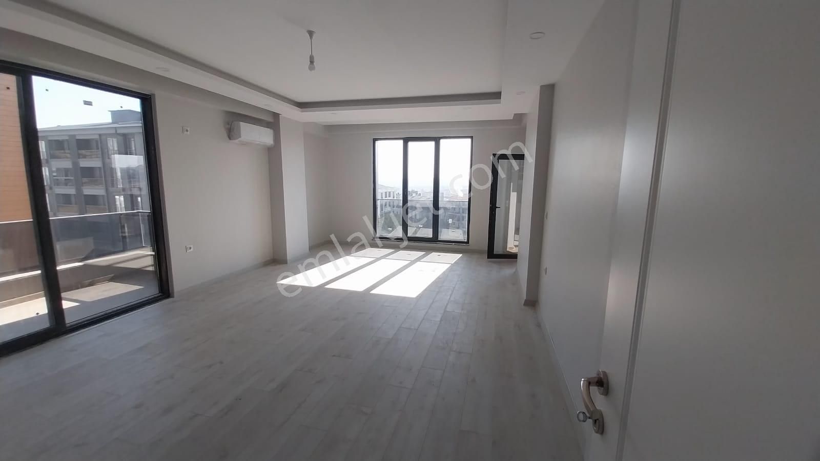 Ekşioğlu 'dan Tekirdağ Süleymanpaşa Atatürk Mahallesinde Satılık Daire 3+1 - Görsel 6