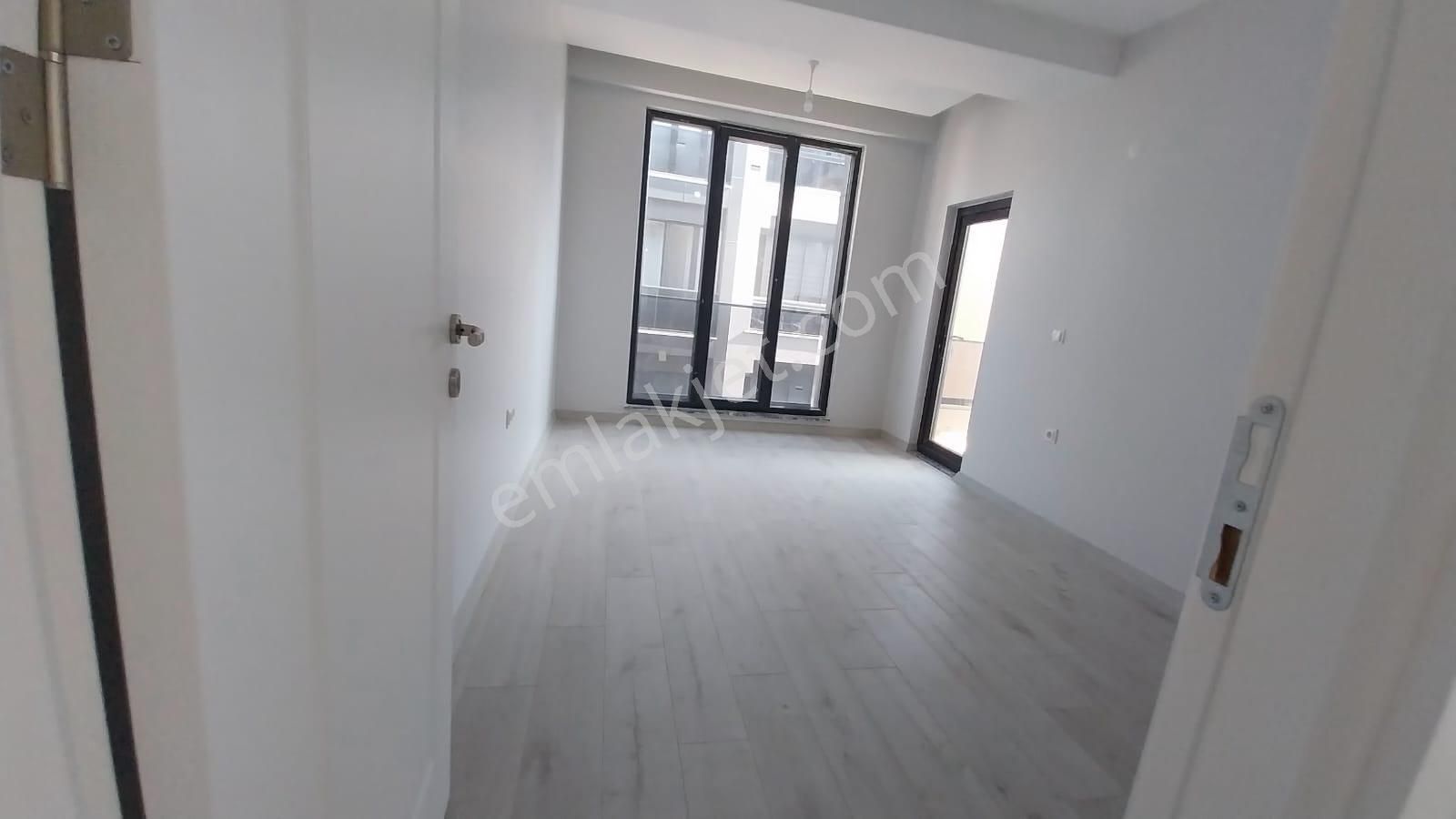 Ekşioğlu 'dan Tekirdağ Süleymanpaşa Atatürk Mahallesinde Satılık Daire 3+1 - Görsel 14