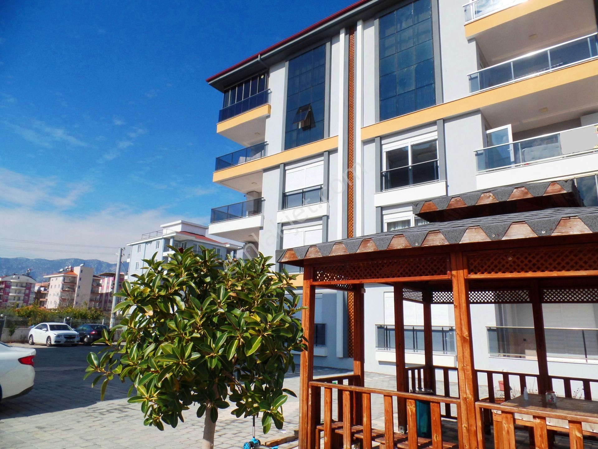 Sahibinden Sitede Lüks 2+1 Satılık Daire Döşemealtı Yeniköy