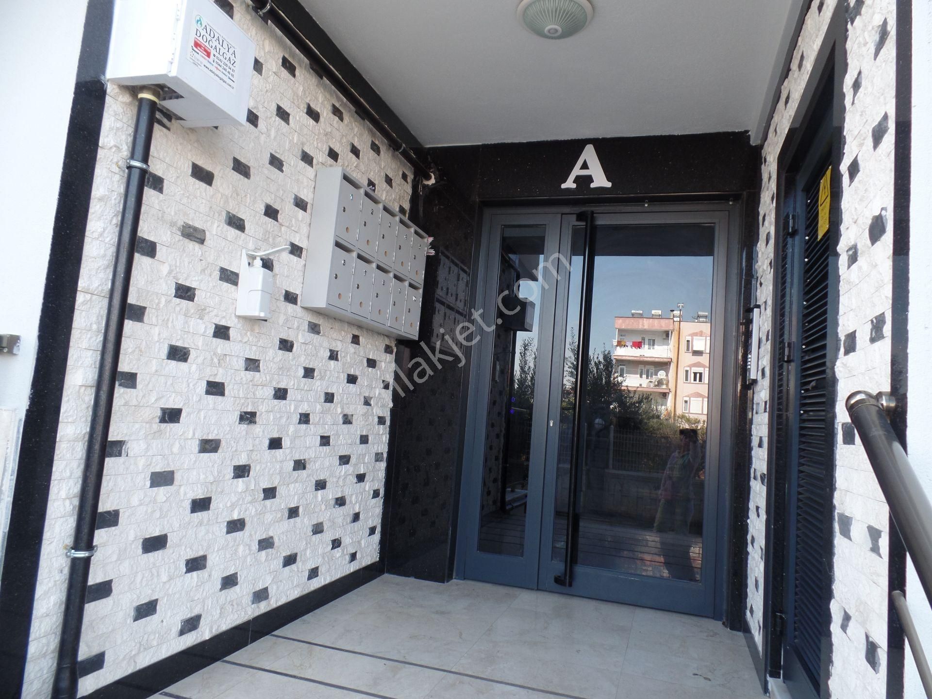 Sahibinden Sitede Lüks 2+1 Satılık Daire Döşemealtı Yeniköy - Görsel 32