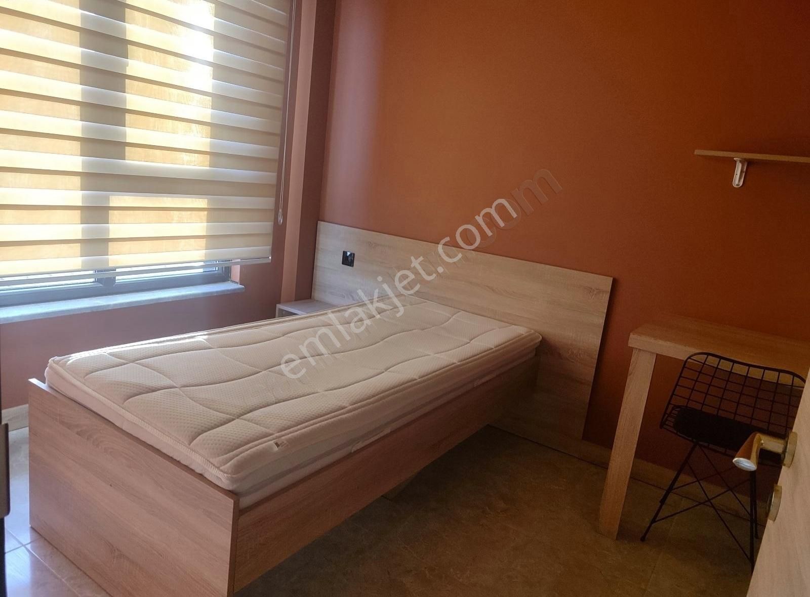 Asel'den 1+1 Venüs Sit. Güney Cephe Yönetim Mevcut Bakımlı Daire - Görsel 8