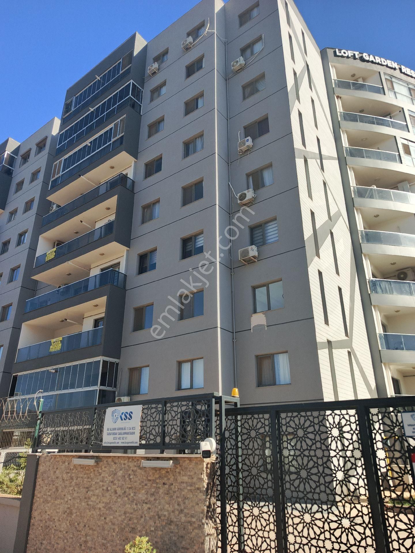 Havuzlu Sitede Güvenlikli 2+1 Kiralık Daire!!!