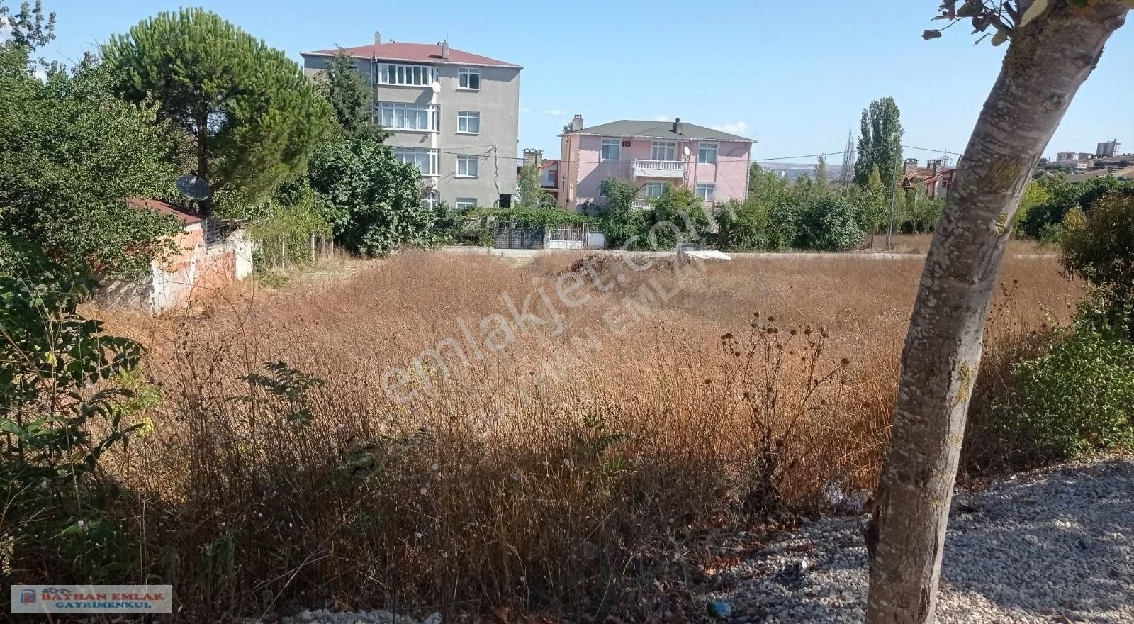 Bayhan Gayrimenkul'den Ana Yola Cephe Satılık 1 Dönüm Arsa - Görsel 2