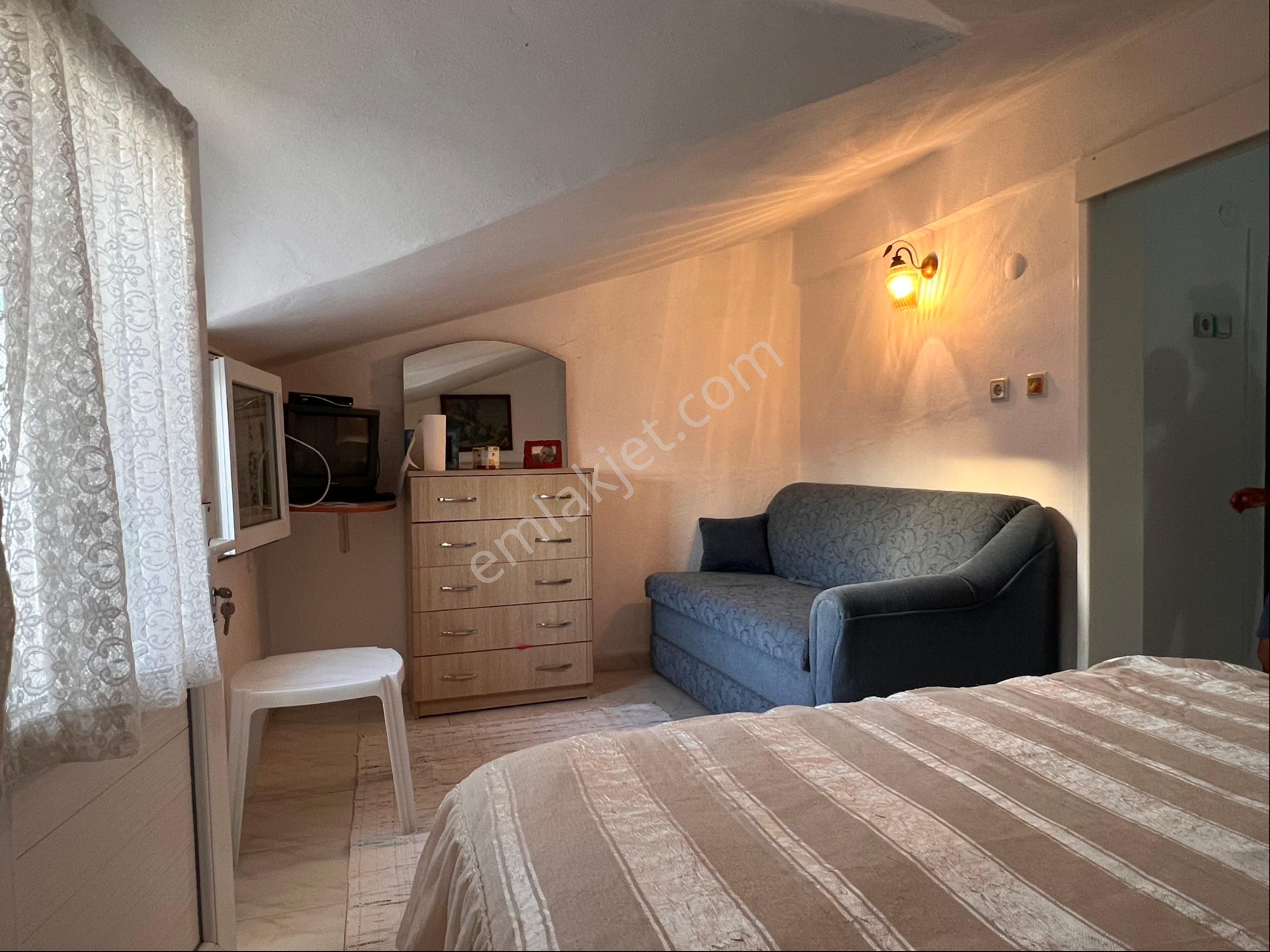 Kuşadası Davutlar'da Cihangül Sitesi'nde Satılık Tripleks Yazlık - Görsel 24