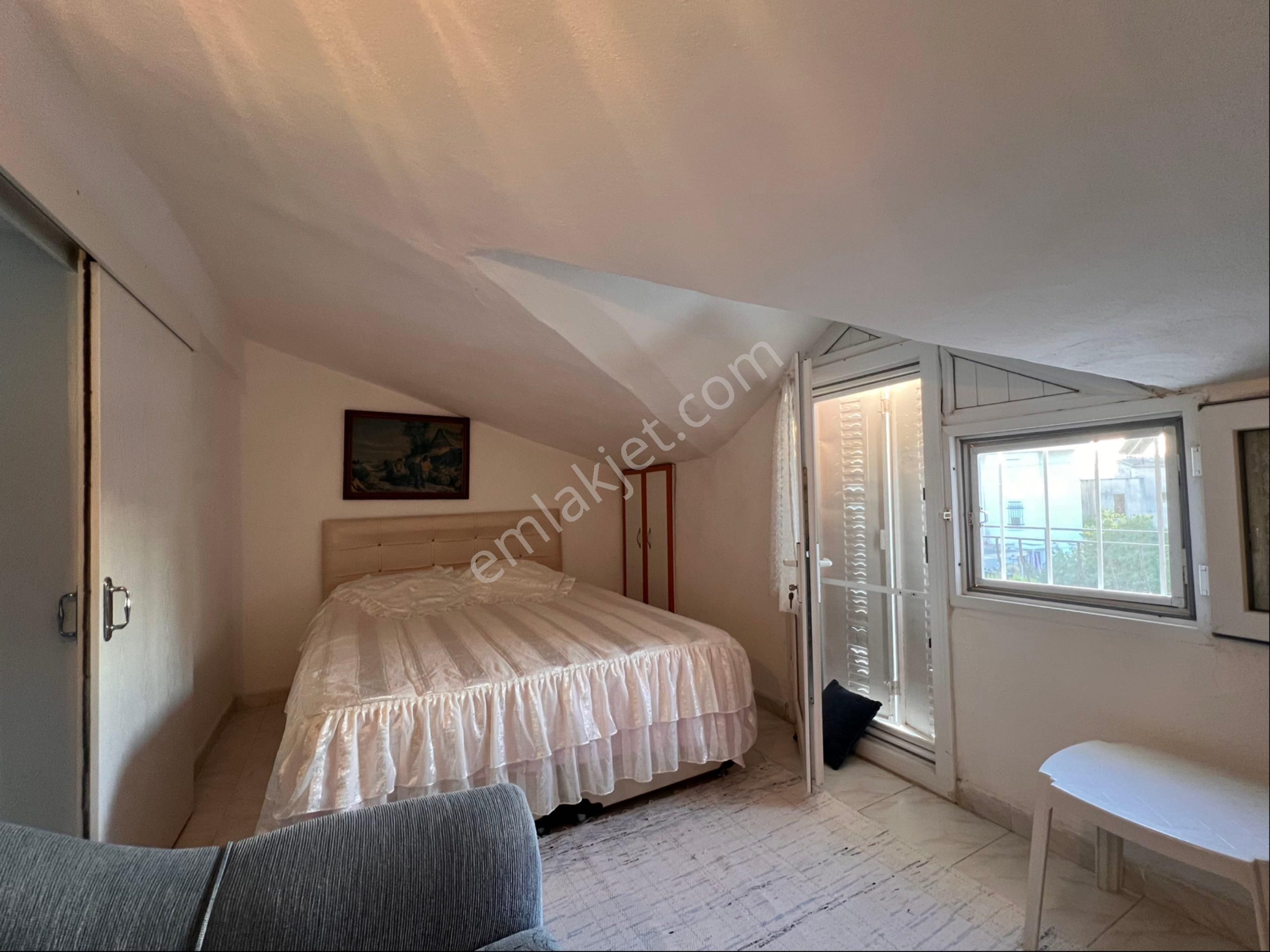 Kuşadası Davutlar'da Cihangül Sitesi'nde Satılık Tripleks Yazlık - Görsel 21