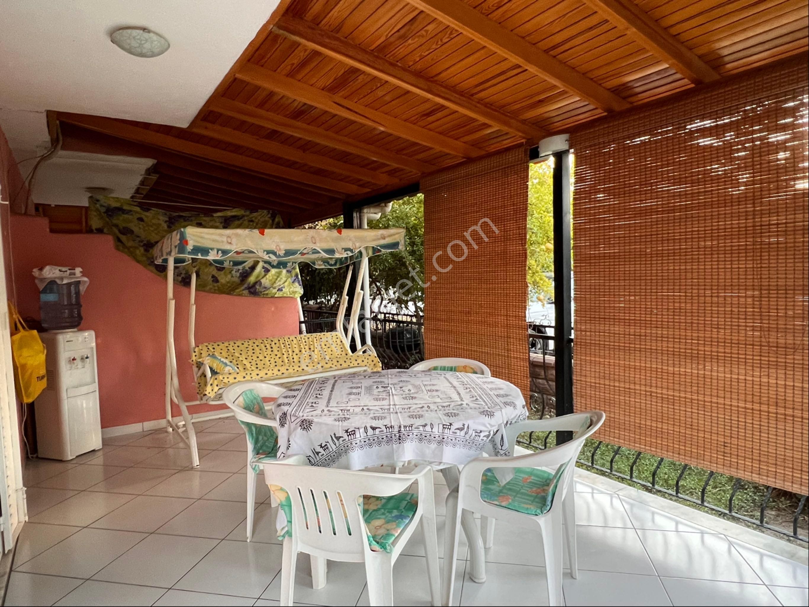 Kuşadası Davutlar'da Cihangül Sitesi'nde Satılık Tripleks Yazlık - Görsel 29