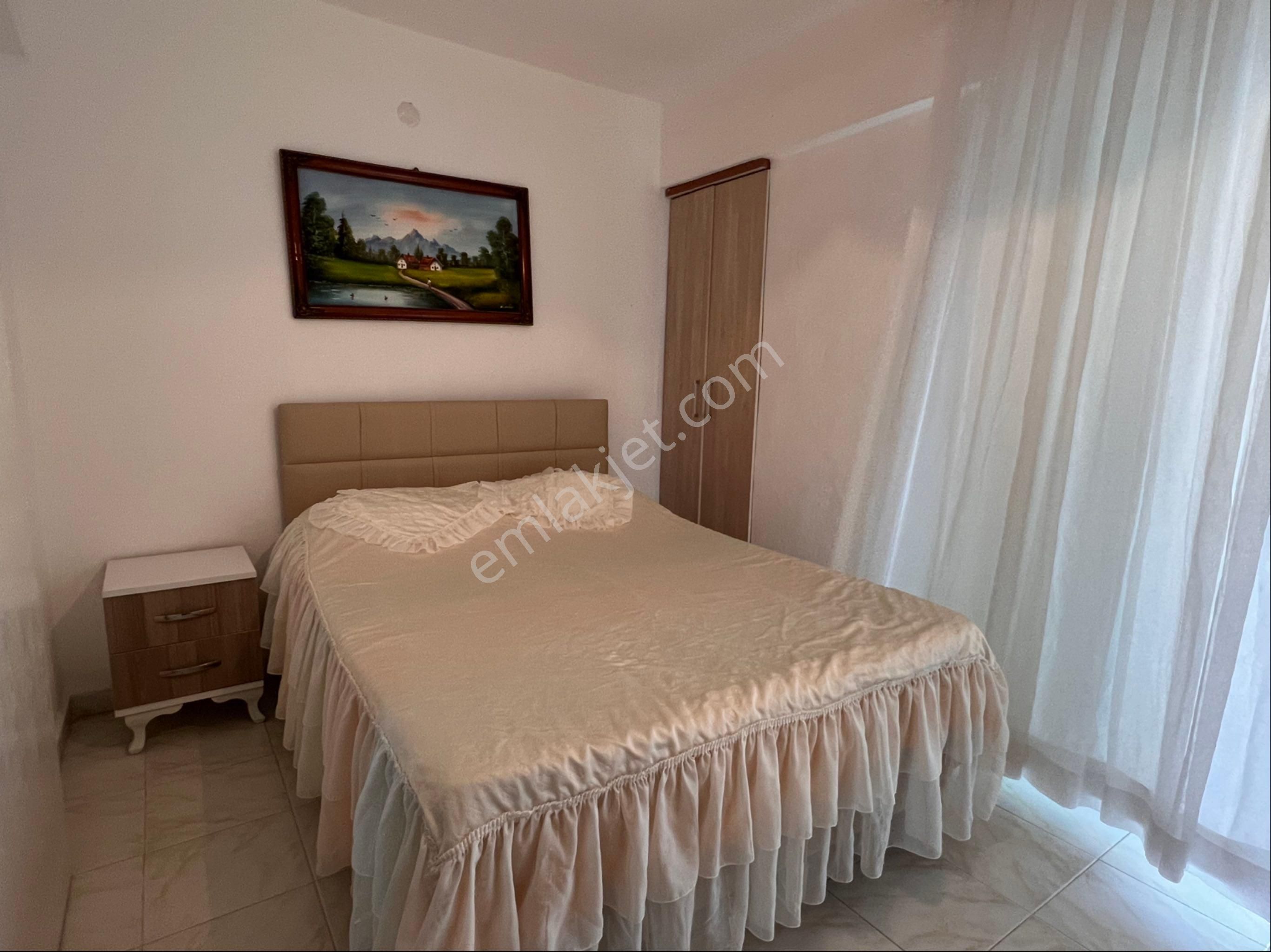 Kuşadası Davutlar'da Cihangül Sitesi'nde Satılık Tripleks Yazlık - Görsel 9