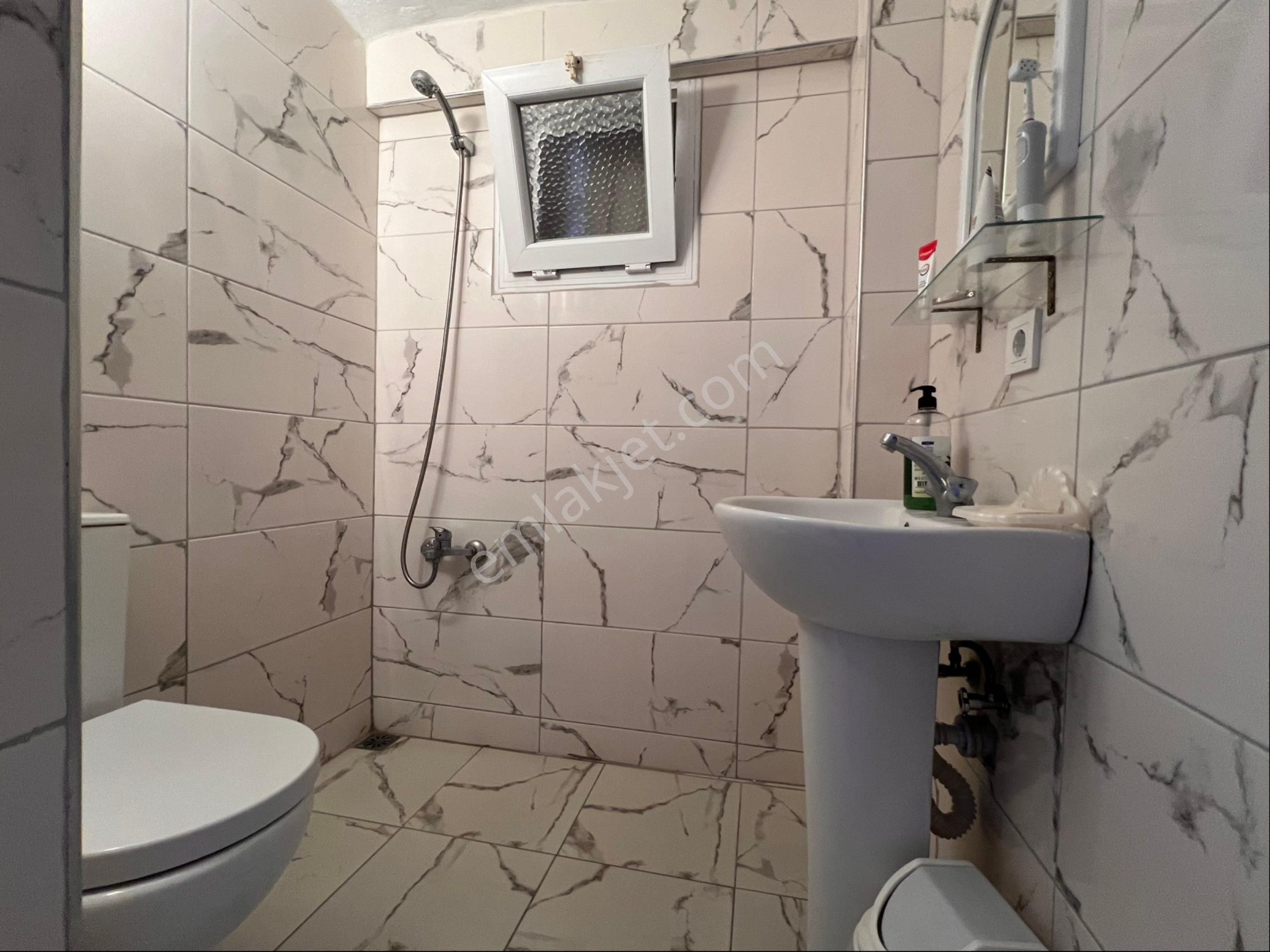 Kuşadası Davutlar'da Cihangül Sitesi'nde Satılık Tripleks Yazlık - Görsel 15