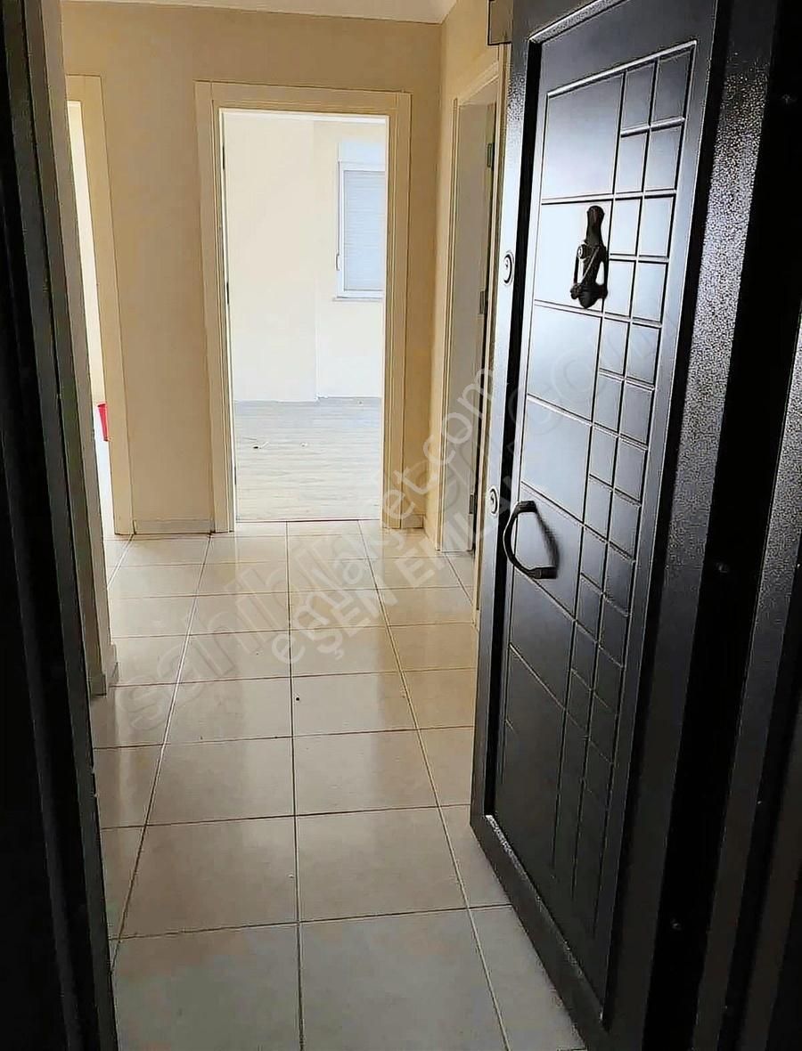 Cadde Üzeri Lokum Gibi Daire Gül Gibi Ev
