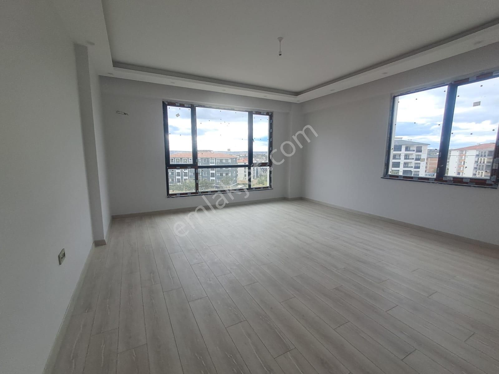 Ekşioğlu' Ndan Tekirdağ Süleymanpaşa Atatürk Mah Güzel Konumda 3+1 Satılık Daire - Görsel 32