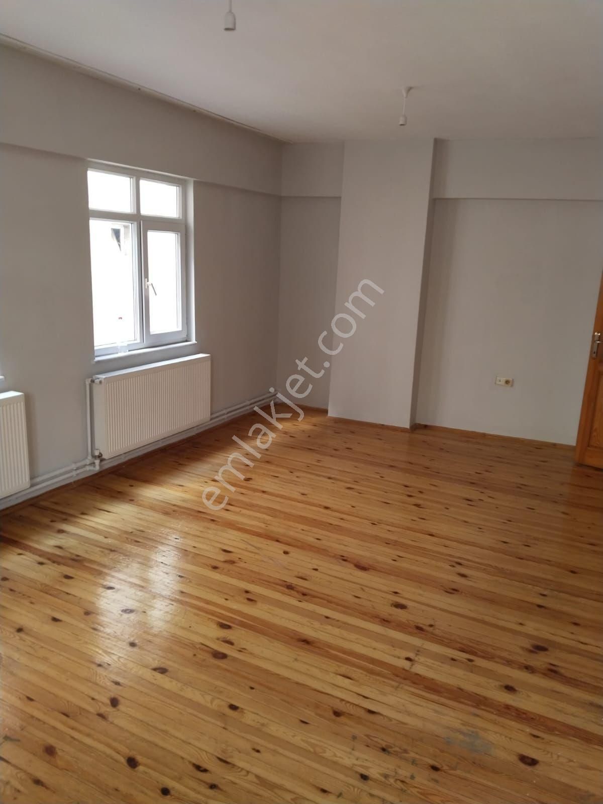 Samsun İlkadım Kışla Mahallesi'nde 3+1 Kiralık Daire