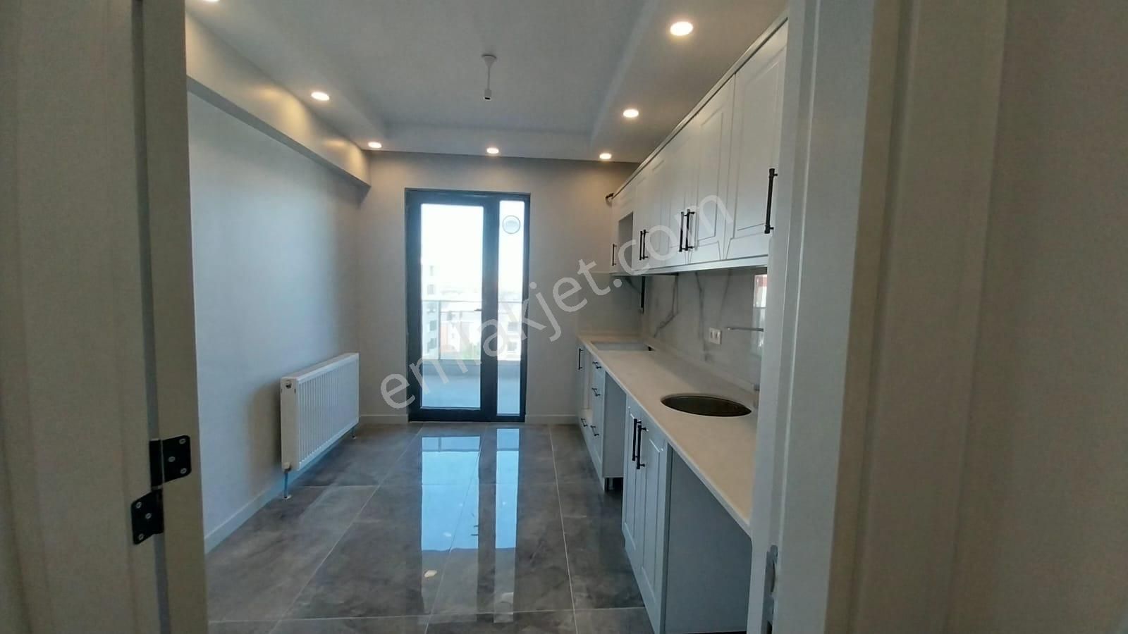 Ekşioğlu 'dan Tekirdağ Süleymanpaşa Atatürk Mahallesi Satılık Daire 2+1 - Görsel 4