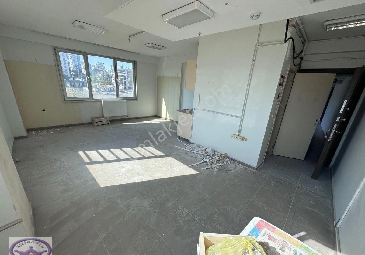 Pendik Marmara Üni. Hastanesinin Karşısında Metro Önü Home&ofis - Görsel 25