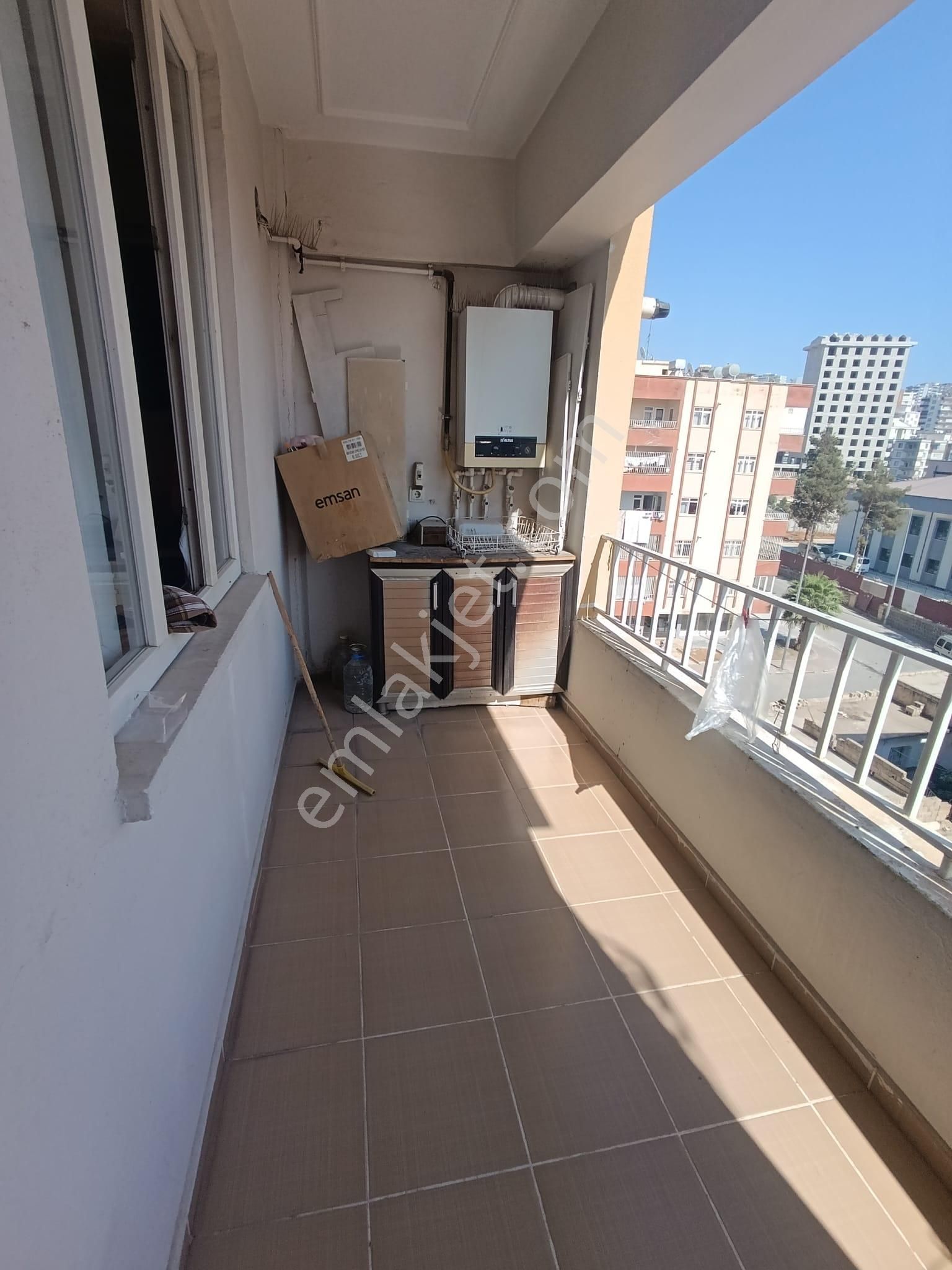 Uygun Emlaktan Karaköprüde Uygun Fiyata 4 Kat 5 Oda Satılık Daire - Görsel 14