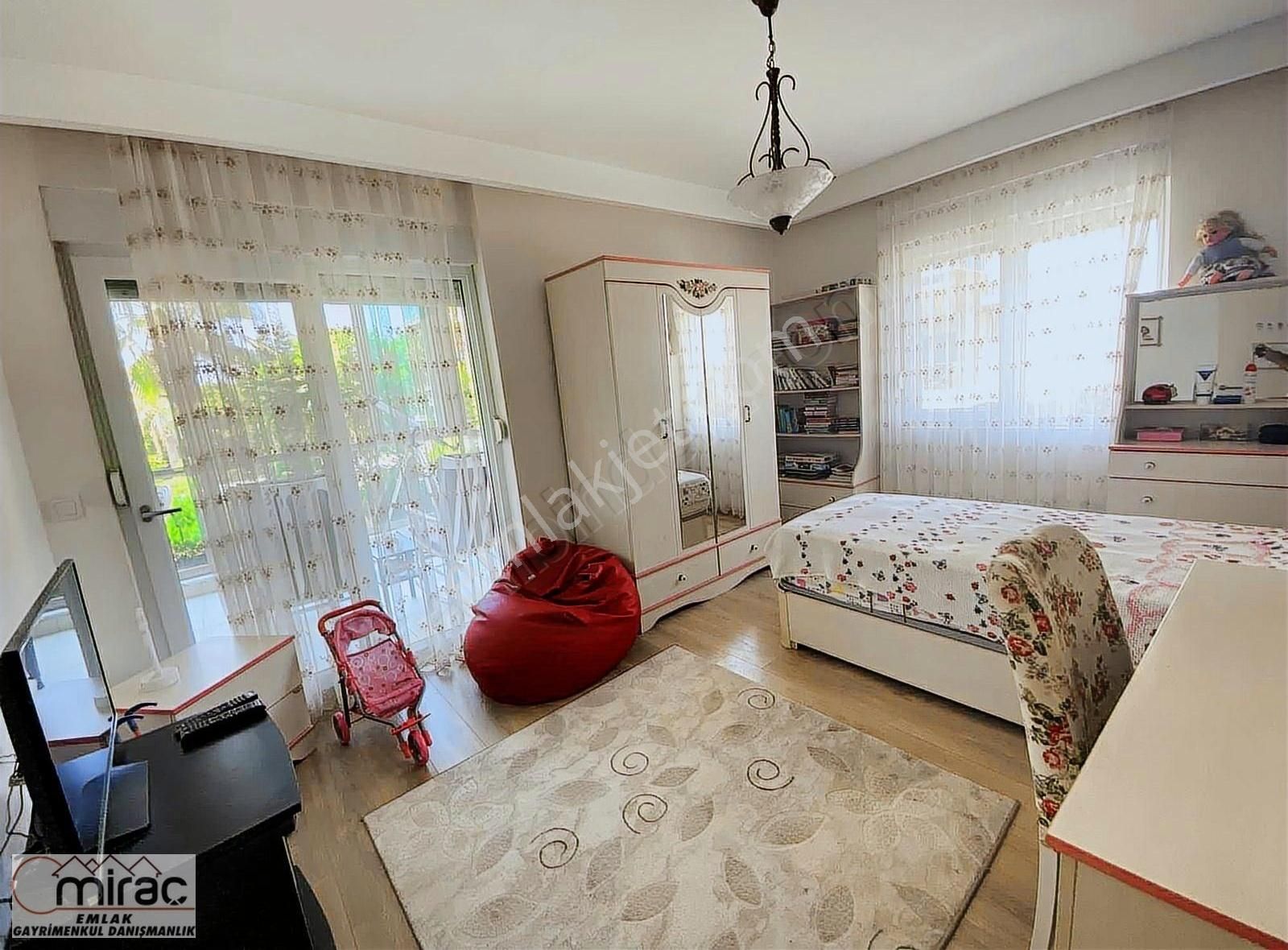 Melas Park'ta Site İçerisinde 3+1 Ultra Lüks Havuzlu Daire - Görsel 18