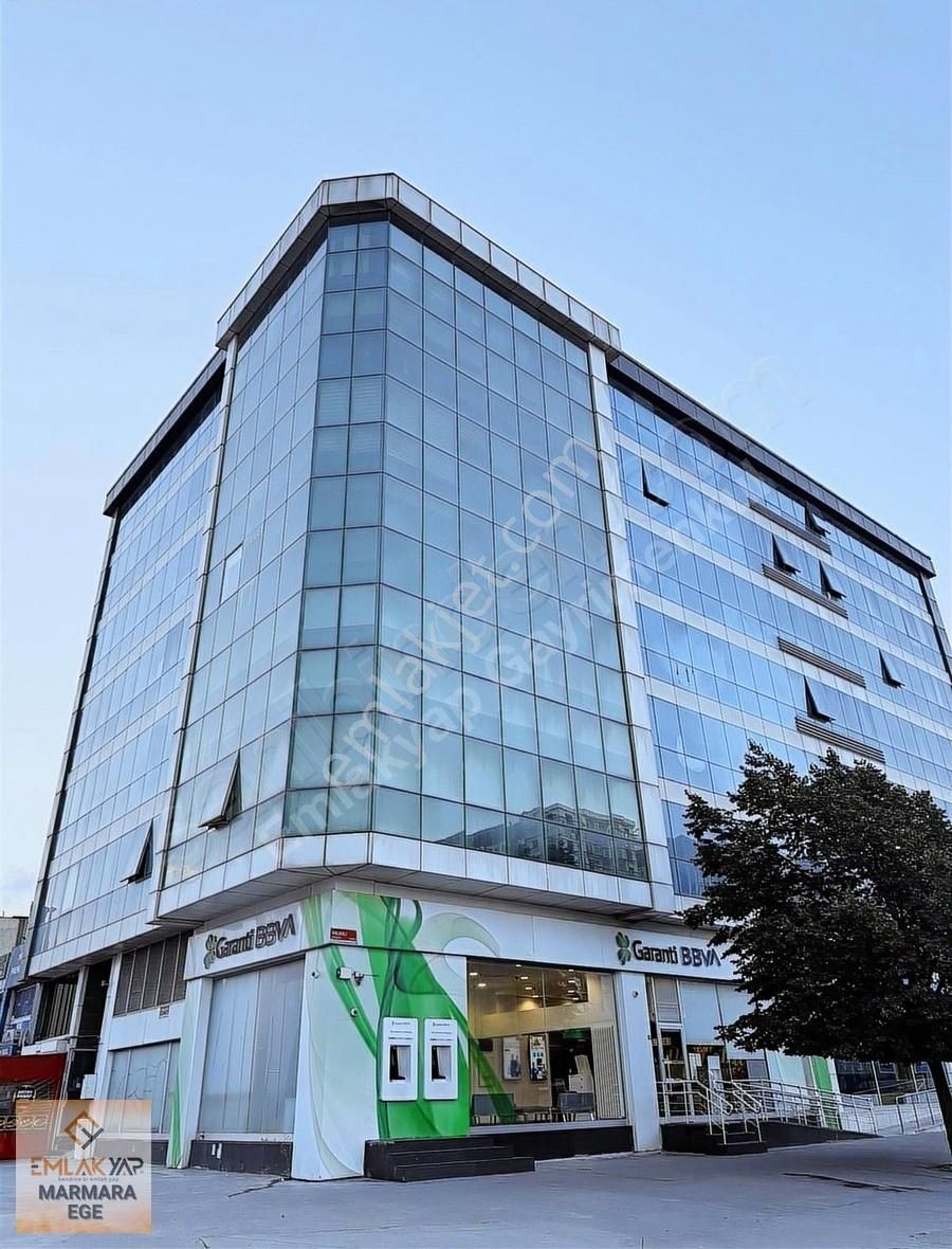 Emlakyap Tan Bağcılar Ateştuğla Vizyon Plazada Kiralık Ofis