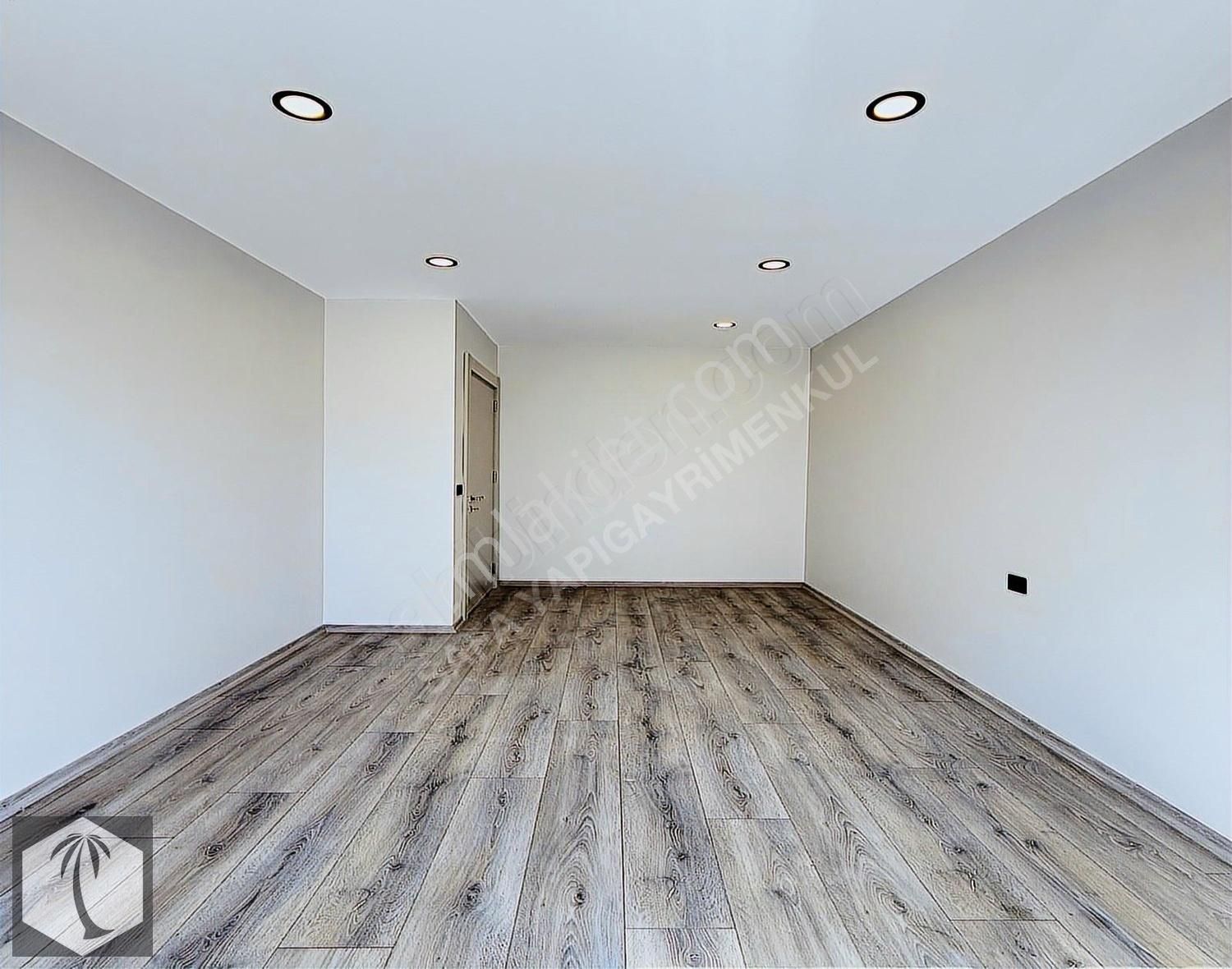 Beylikdüzü Safa Dan Deniz Manzaralı Kısa Katlı Site İçi 2+1 - Görsel 14