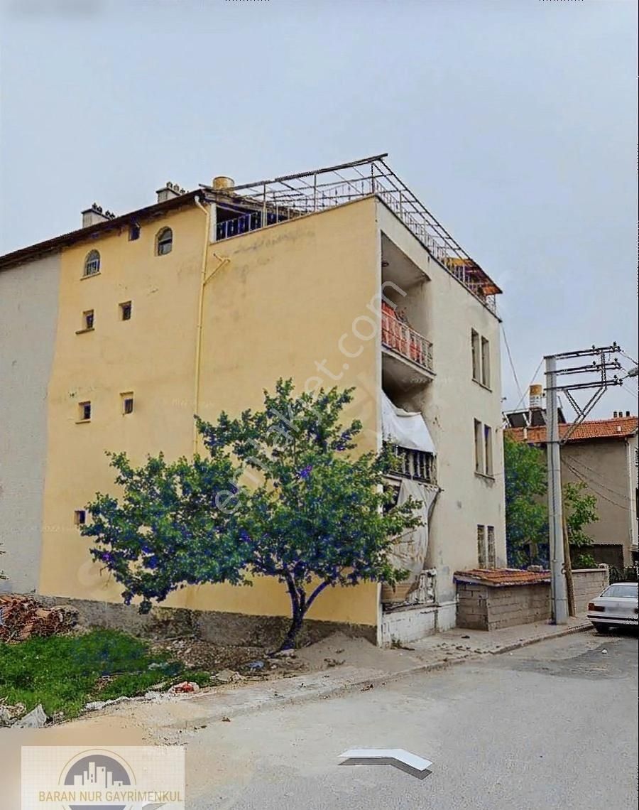 Komple 4 Katlı Satılık Bina ! Yüksek Kira Getirili Yatırımlık
