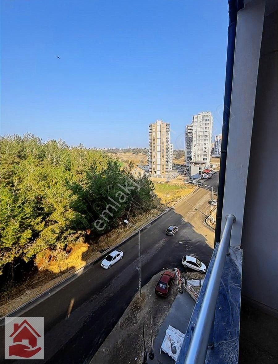 Gültepede Ana Cadde Üzeri 1+1 Boş Ankastreli Kiralık İskânlı Dai - Görsel 20
